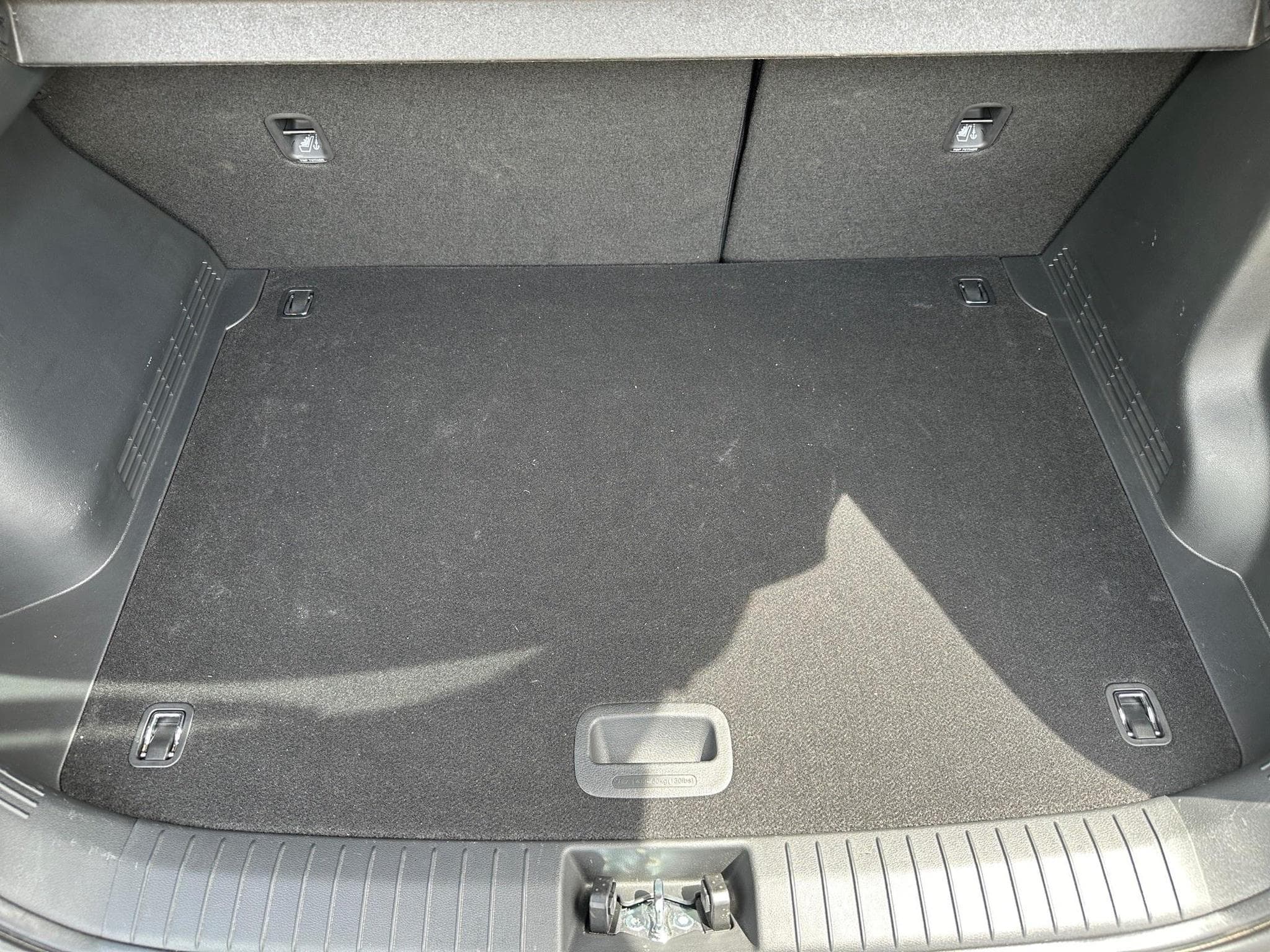 Hyundai Kona SKY EV 64 KWh (2023) - Photo 11