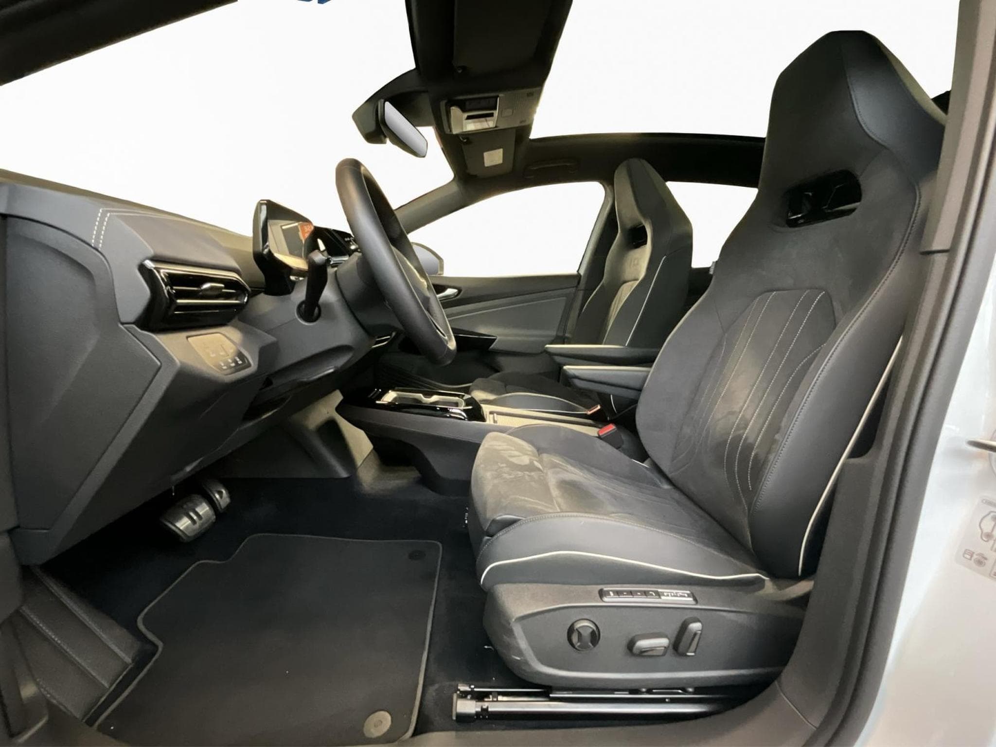 VW ID.5 Zertifikat+77kWH+Perf.+AHK+Navi (2024) - Photo 10