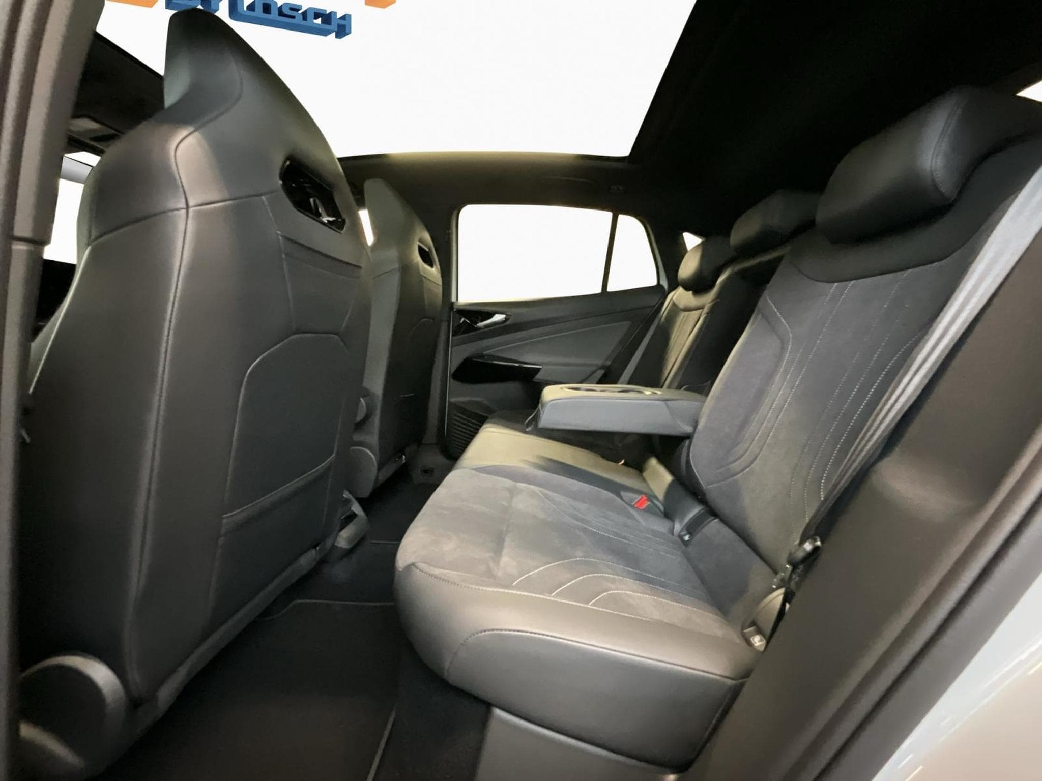 VW ID.5 Zertifikat+77kWH+Perf.+AHK+Navi (2024) - Photo 17