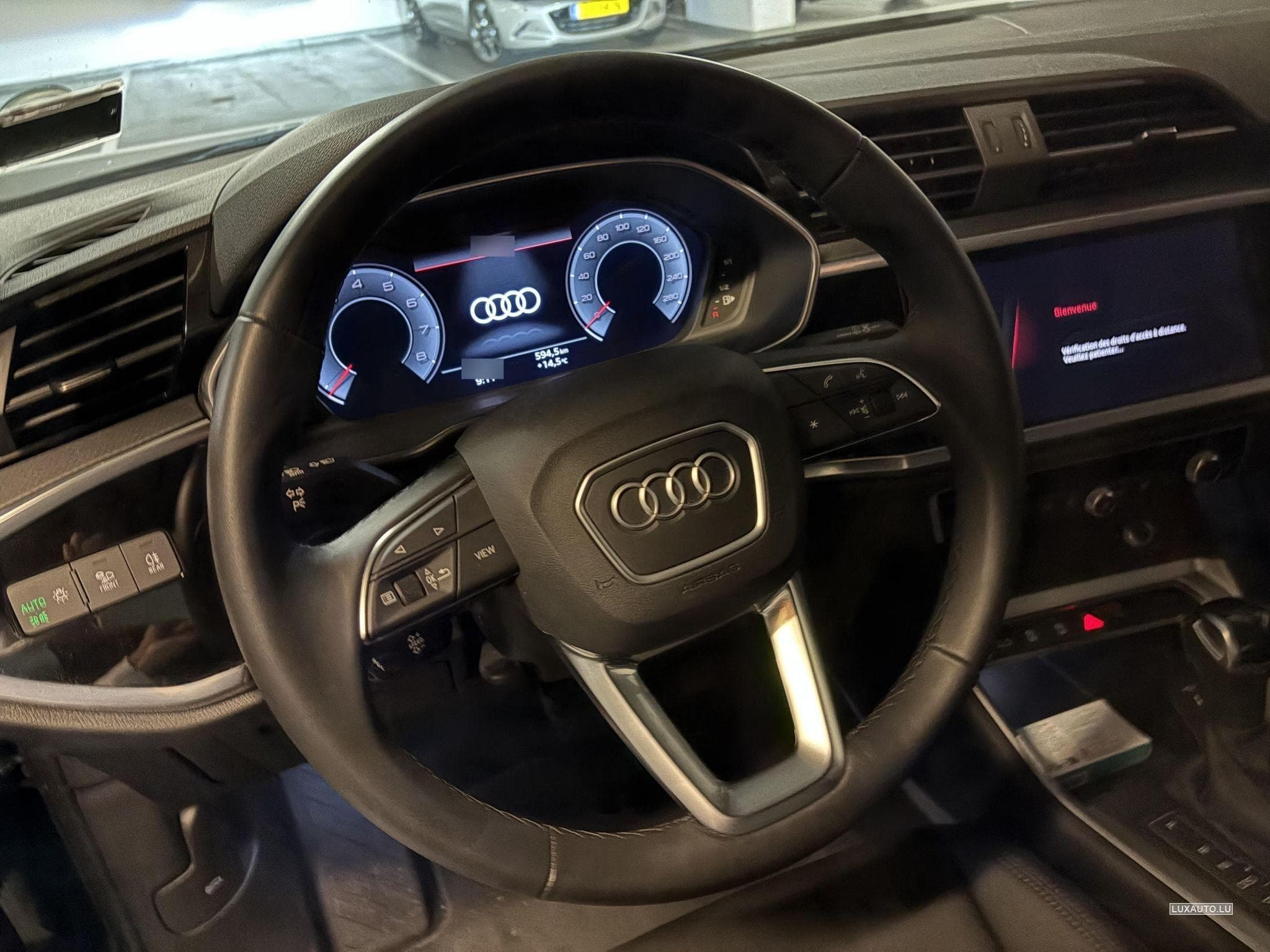 Audi Q3 (2024) - Photo 3