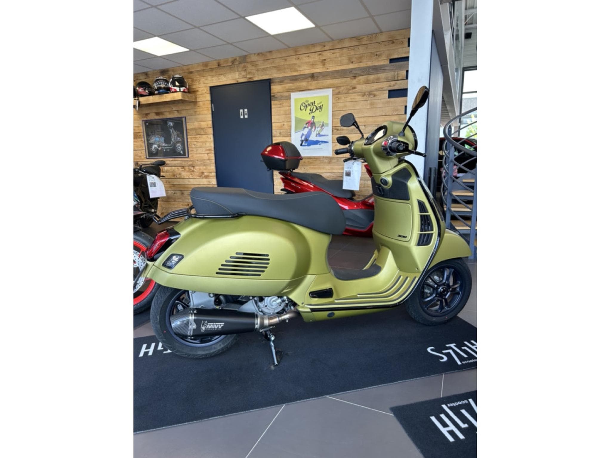 Vespa GTS 300 (2024) - Foto 5