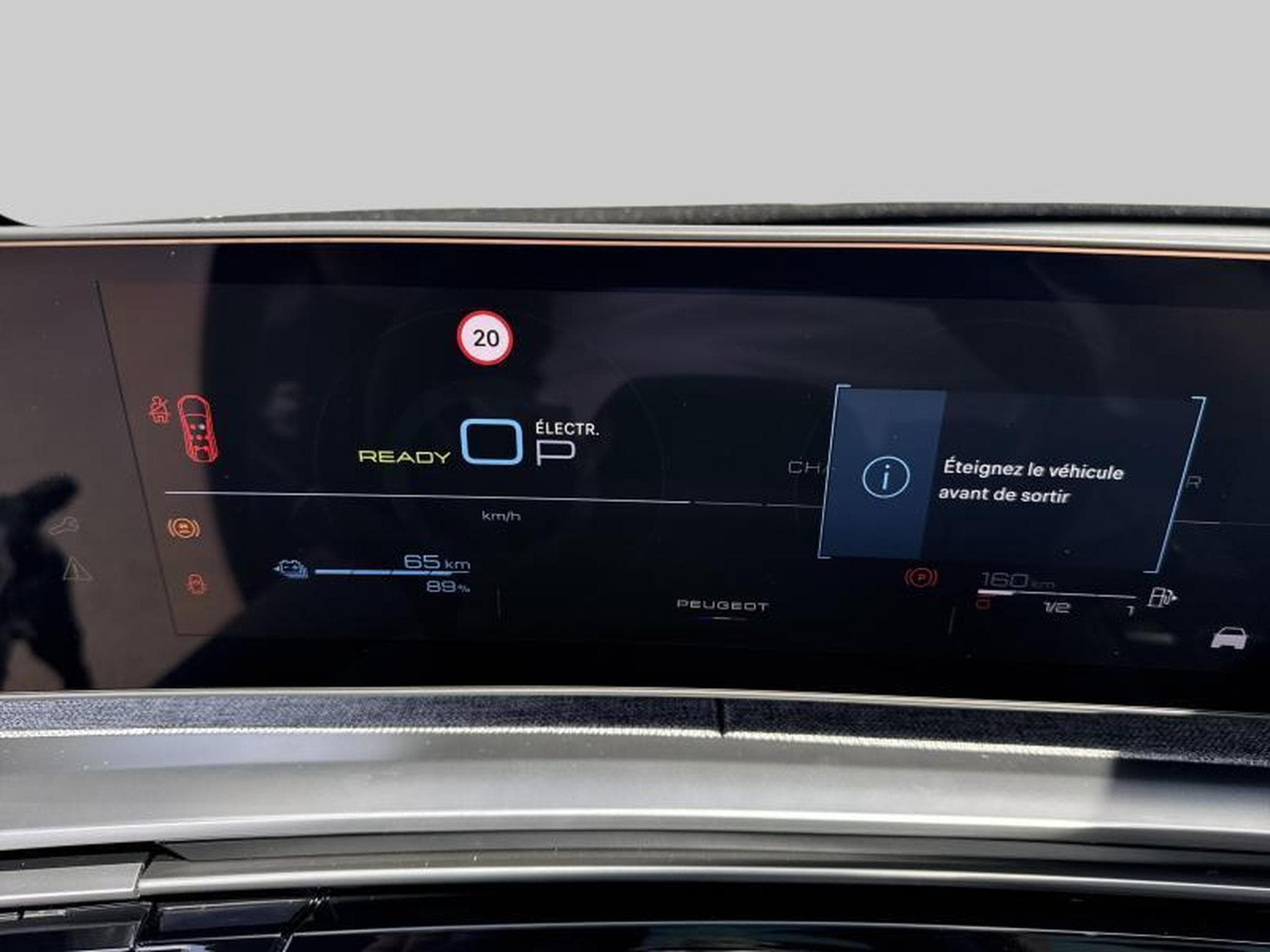 Peugeot 5008 III & e- GT (2025) - Photo 15