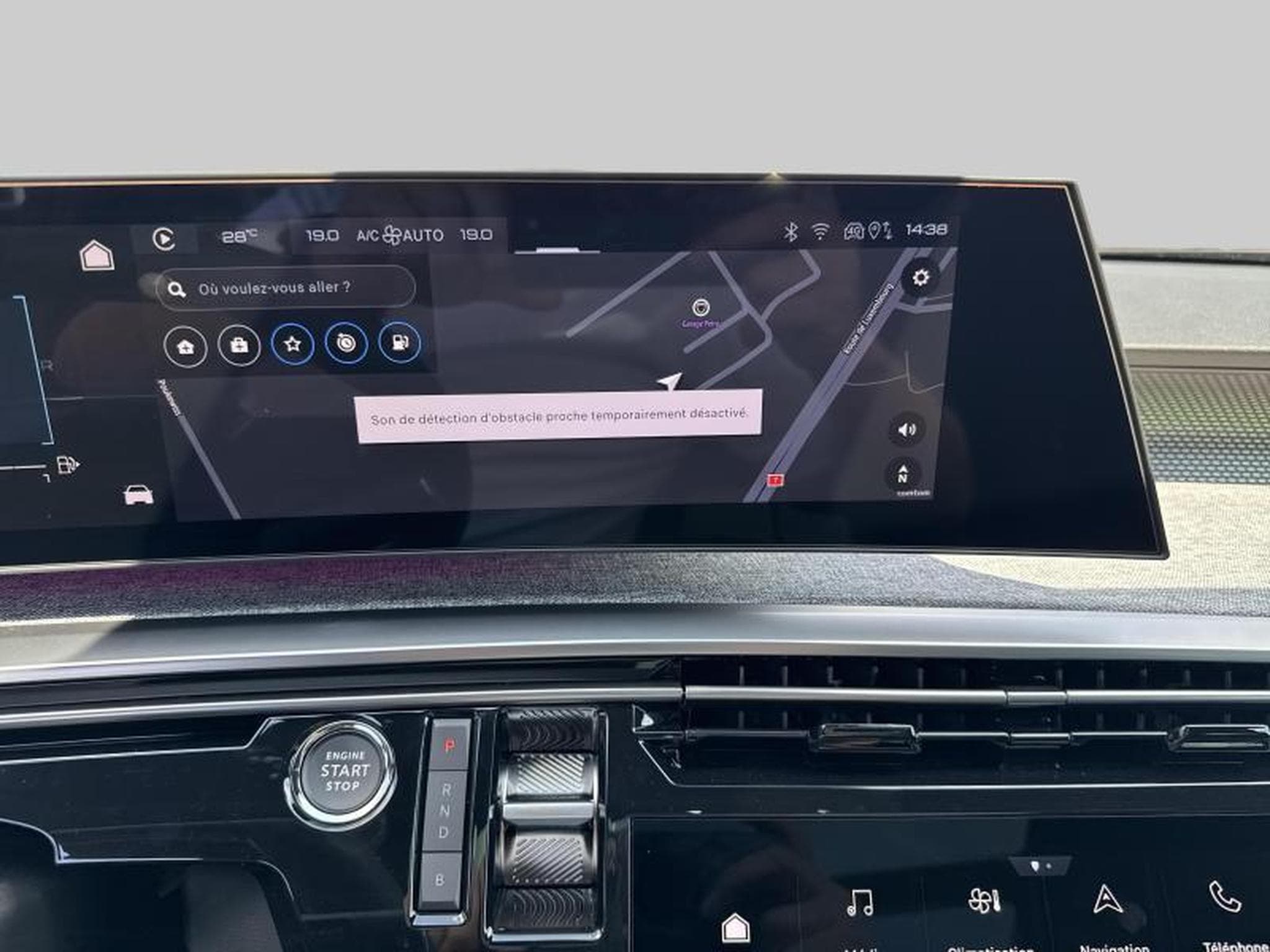 Peugeot 5008 III & e- GT (2025) - Photo 18