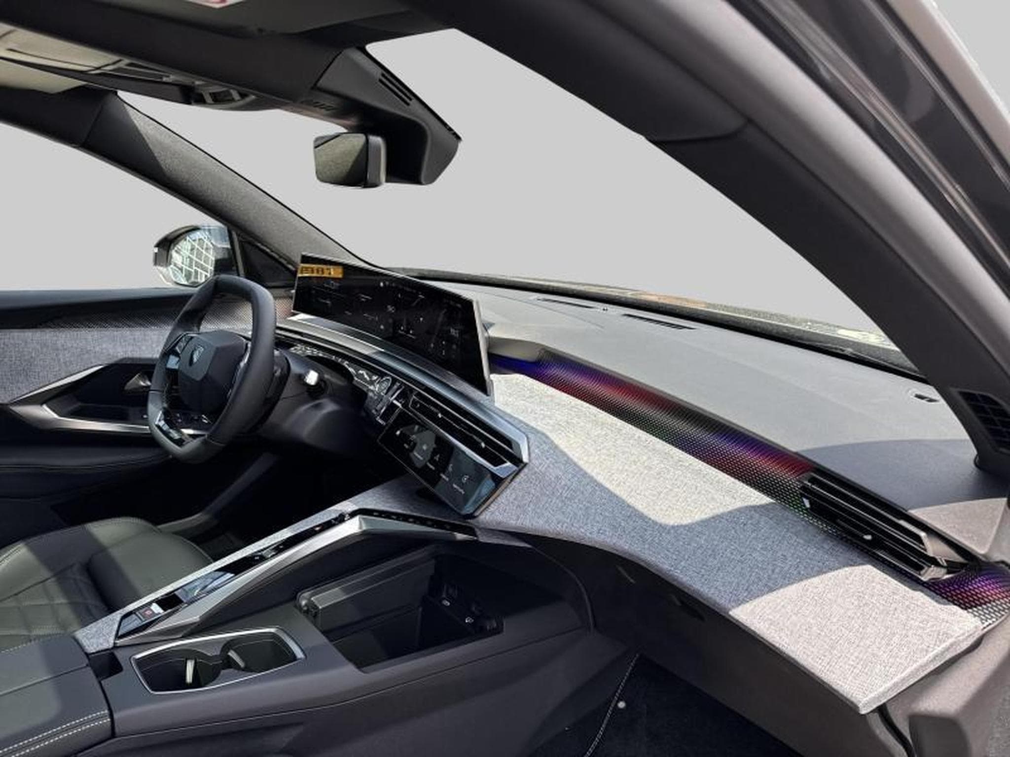 Peugeot 5008 III & e- GT (2025) - Photo 9