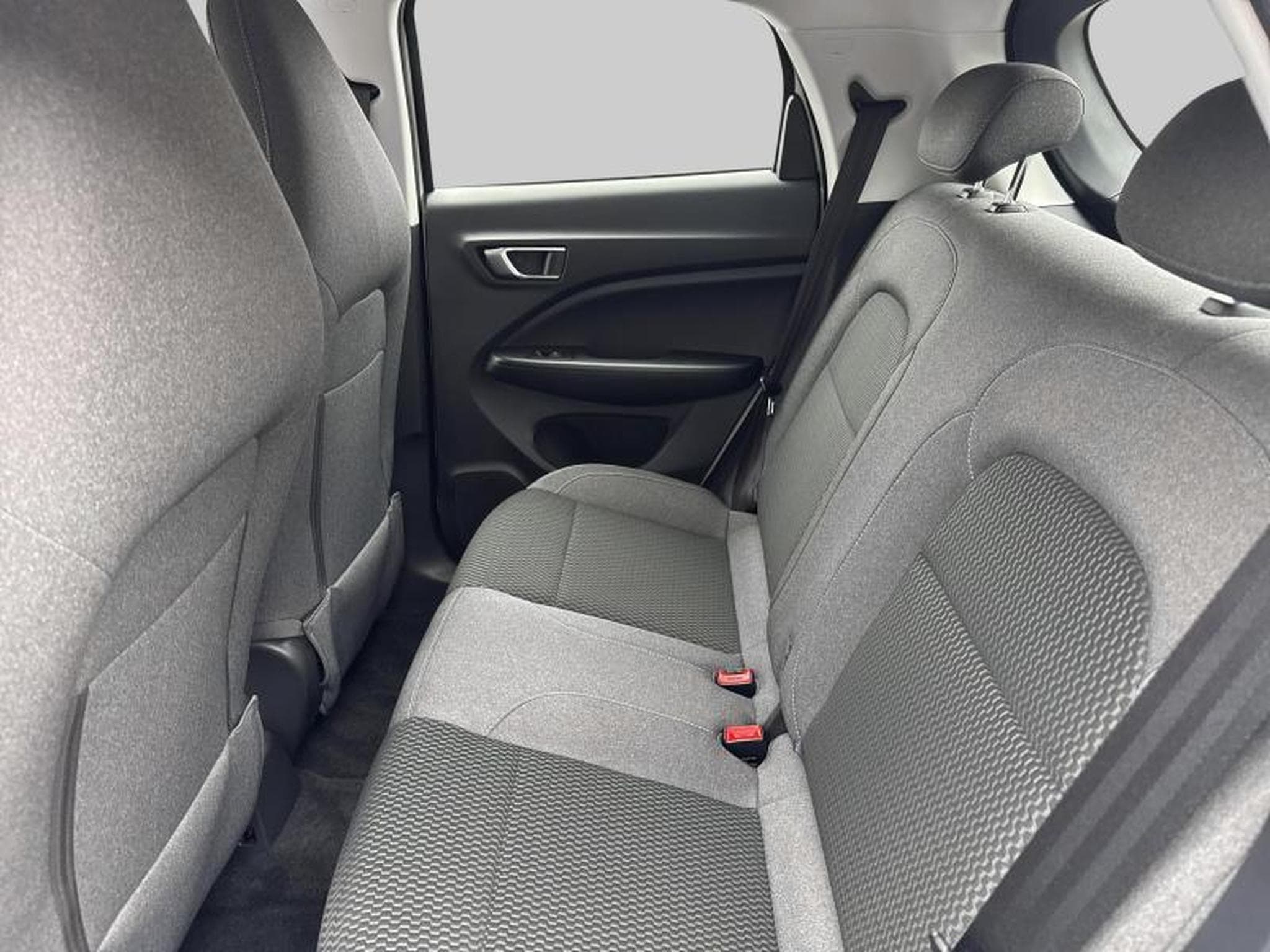 LEAPMOTOR T03 (2025) - Photo 12