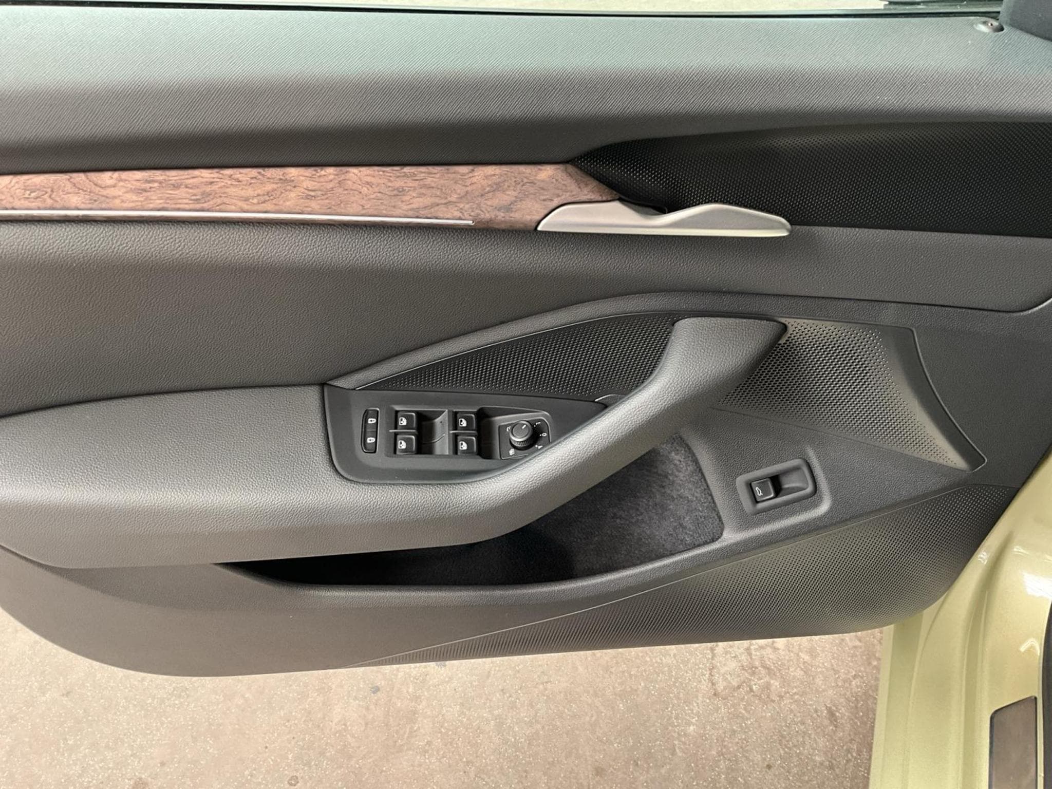 Skoda Superb L&K+DSG+Stand.H+AHK+LM19 (2025) - Foto 14