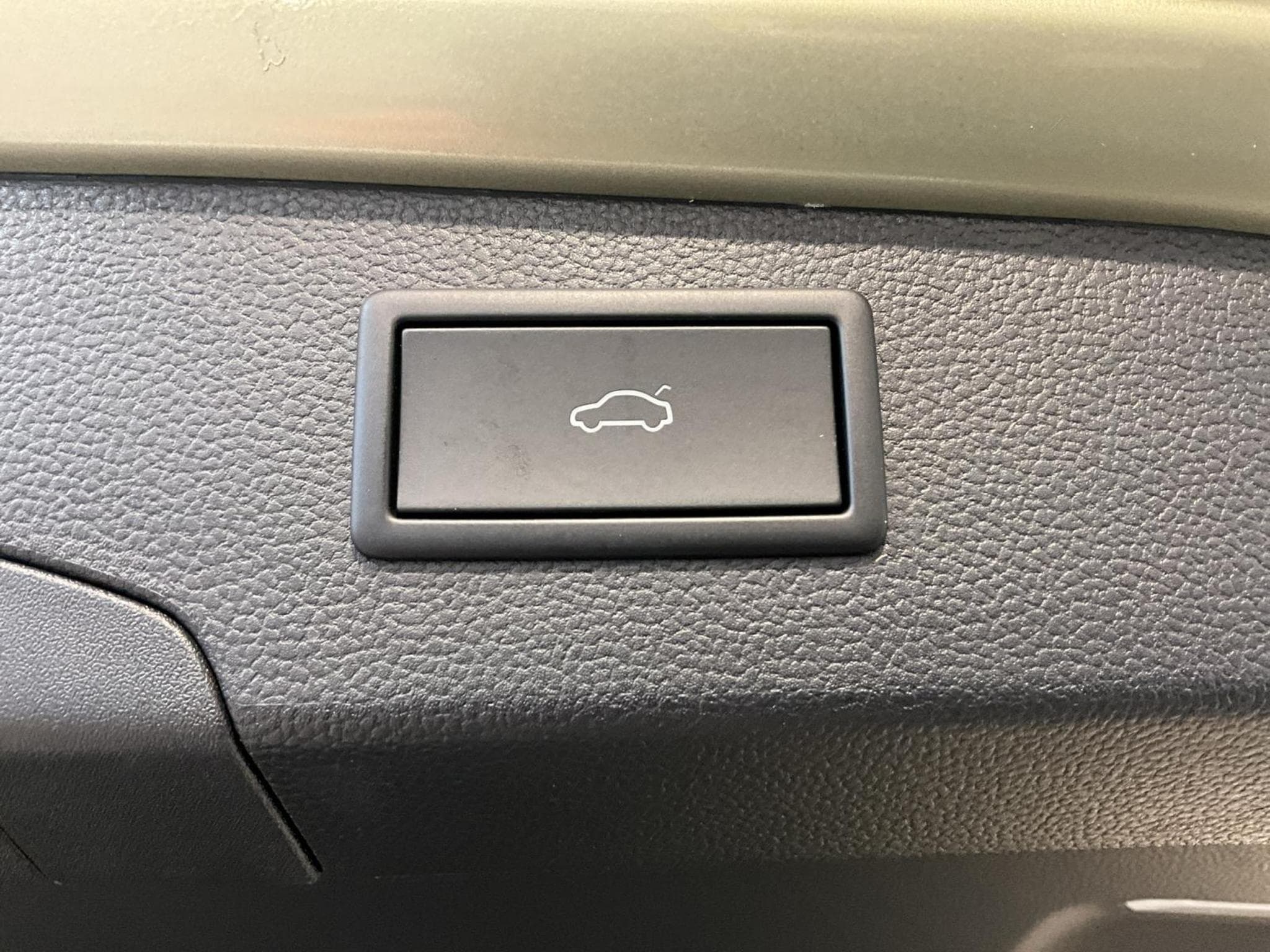 Skoda Superb L&K+DSG+Stand.H+AHK+LM19 (2025) - Foto 19