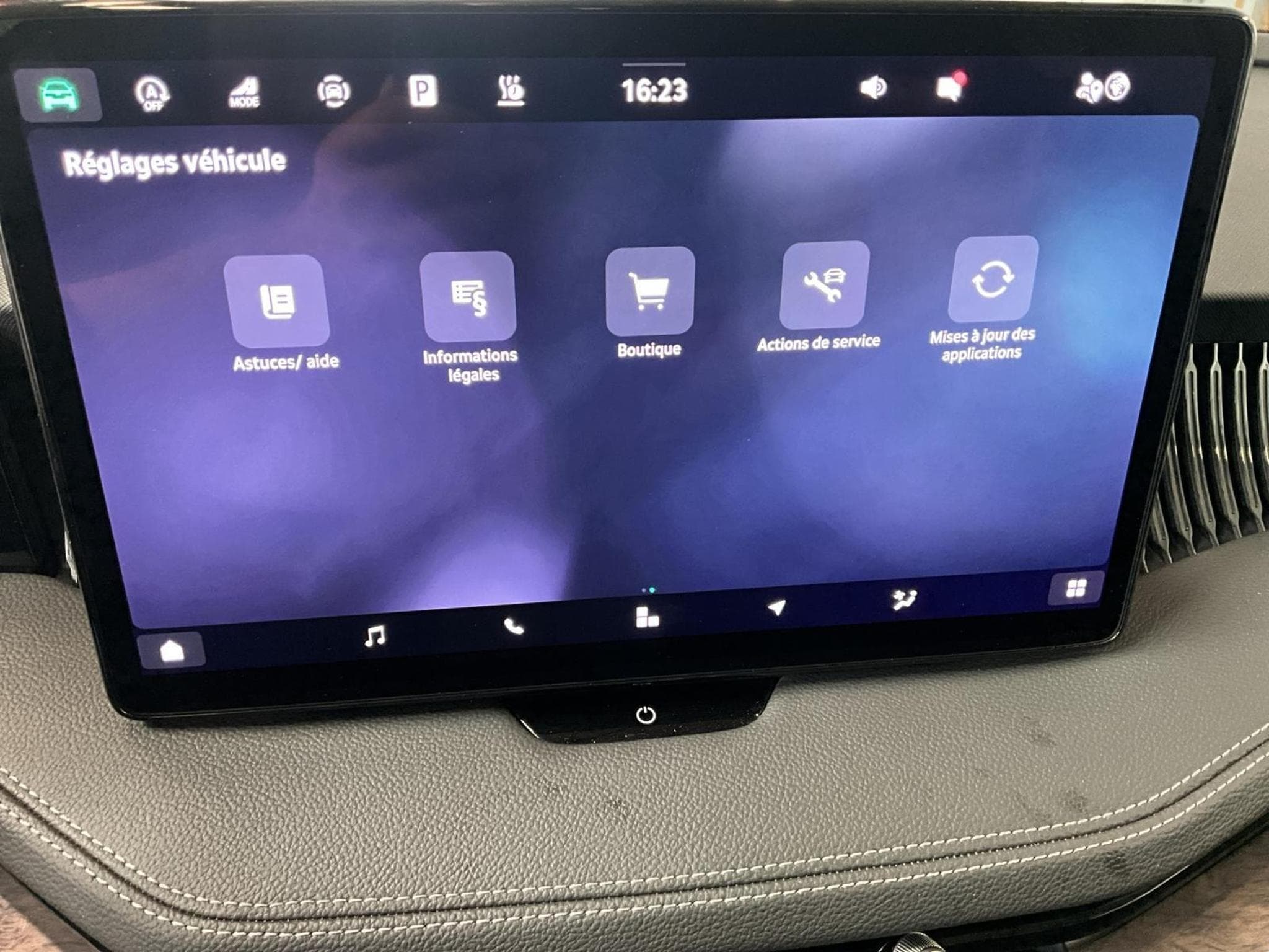 Skoda Superb L&K+DSG+Stand.H+AHK+LM19 (2025) - Foto 21