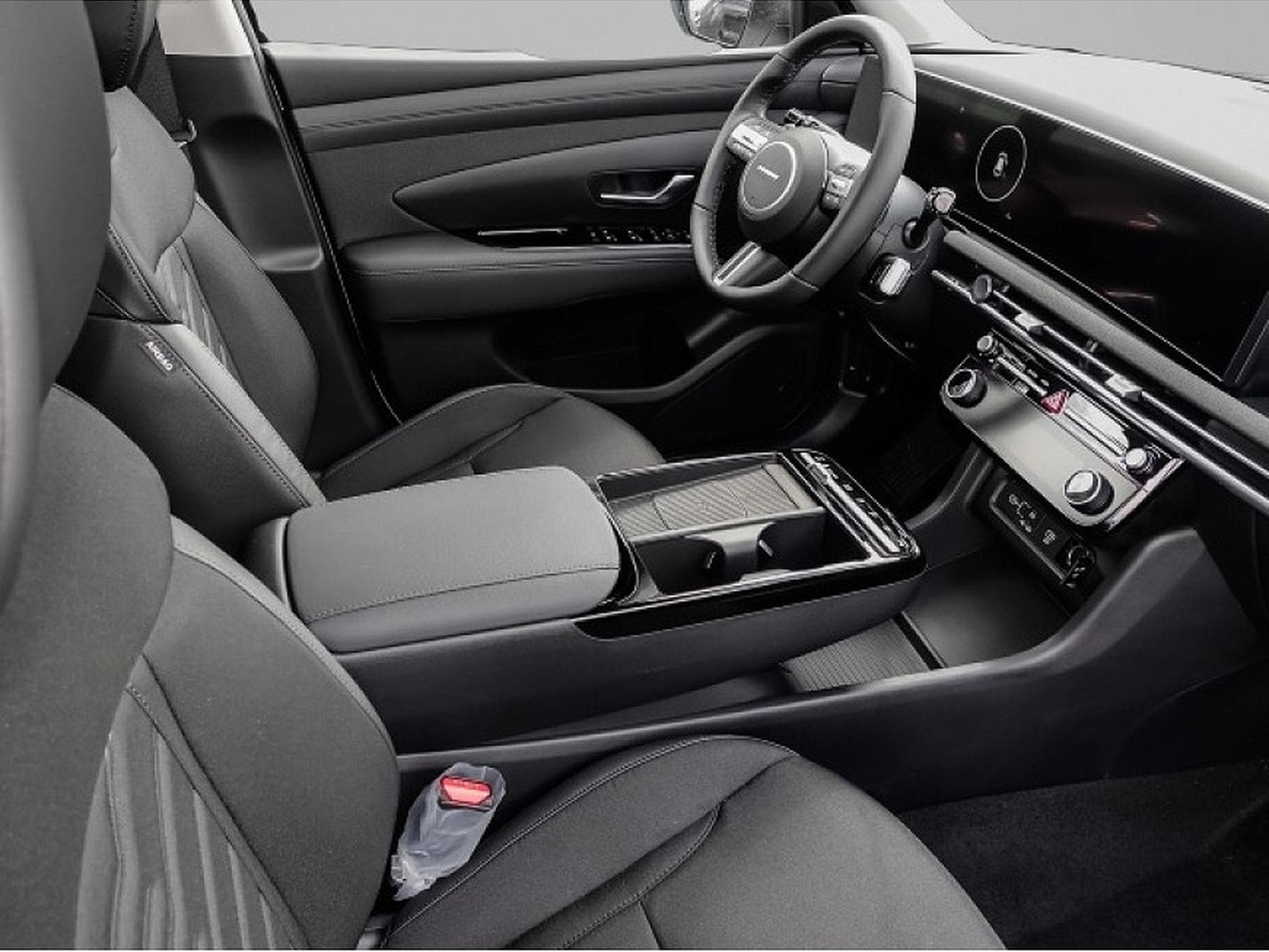 Hyundai Tucson (2024) - Photo 3