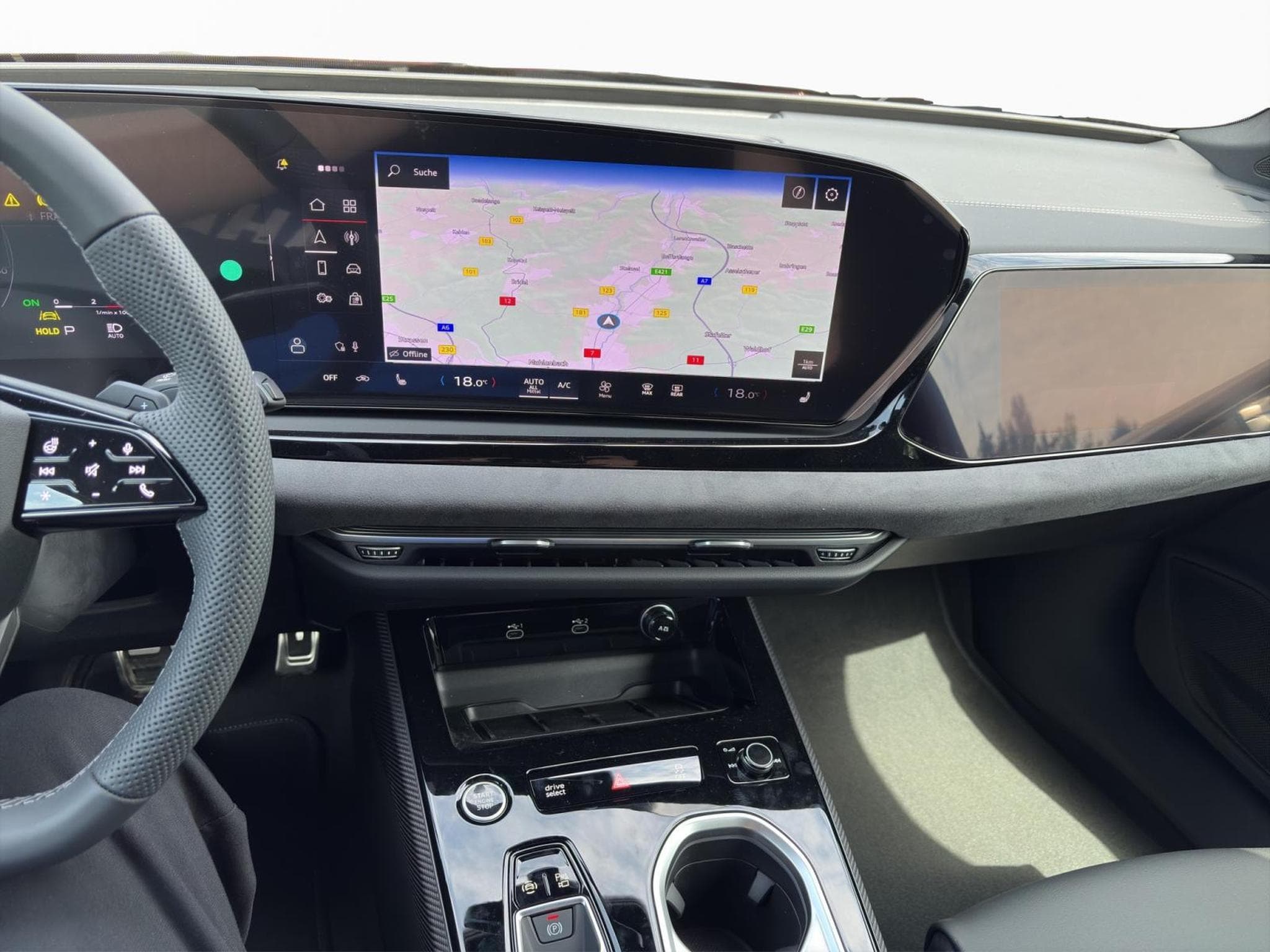 Audi A6 Avant TDI quattro S tronic (2025) - Photo 4