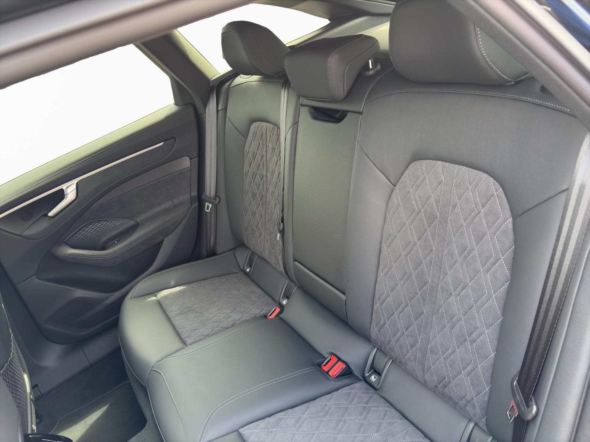 Audi A6 Avant TDI quattro S tronic (2025) - Photo 9