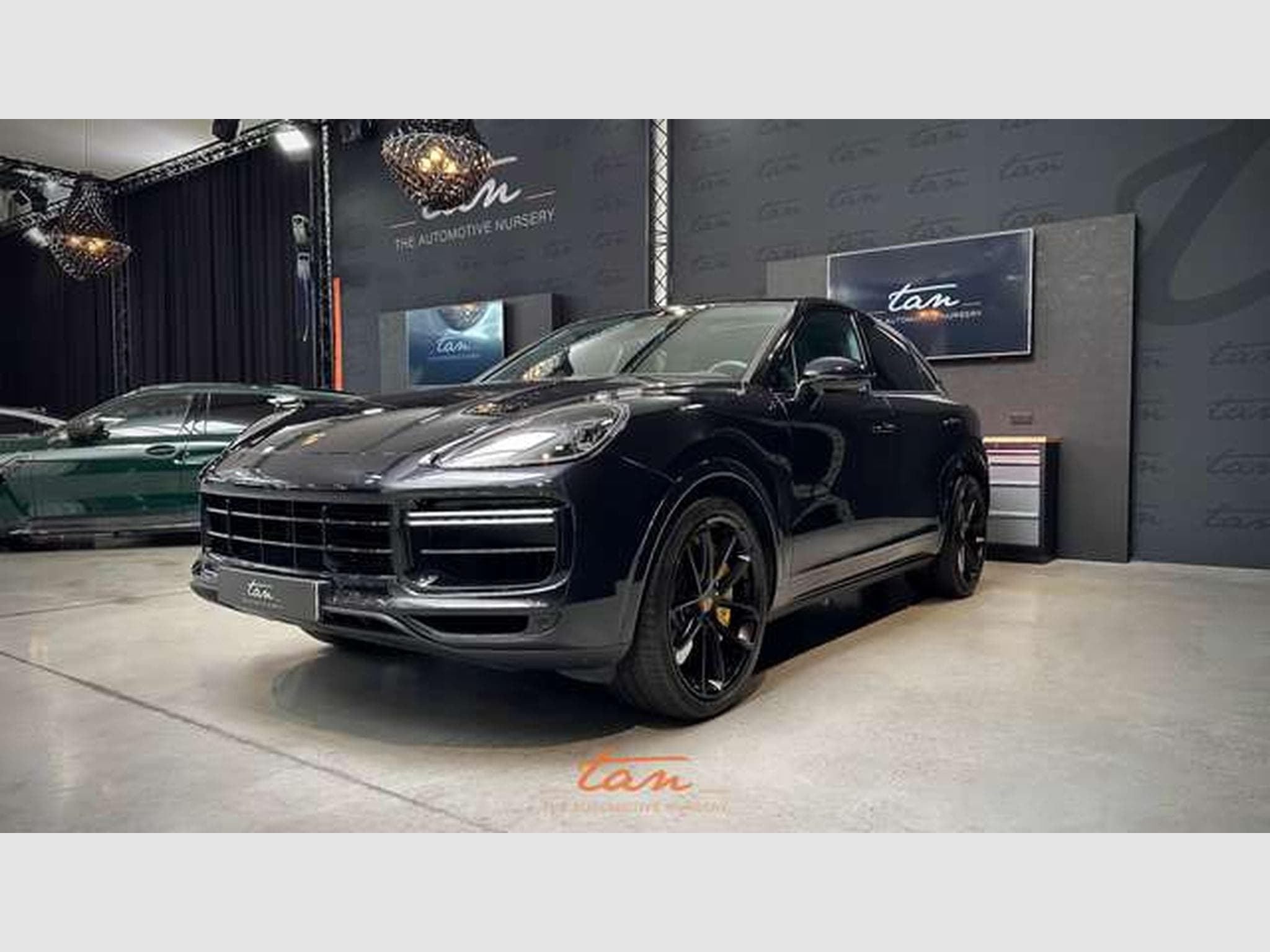 Porsche Cayenne Coupé 4.0 Turbo V8 Tiptronic S N.P. 175.783€ (2020) - Photo 3
