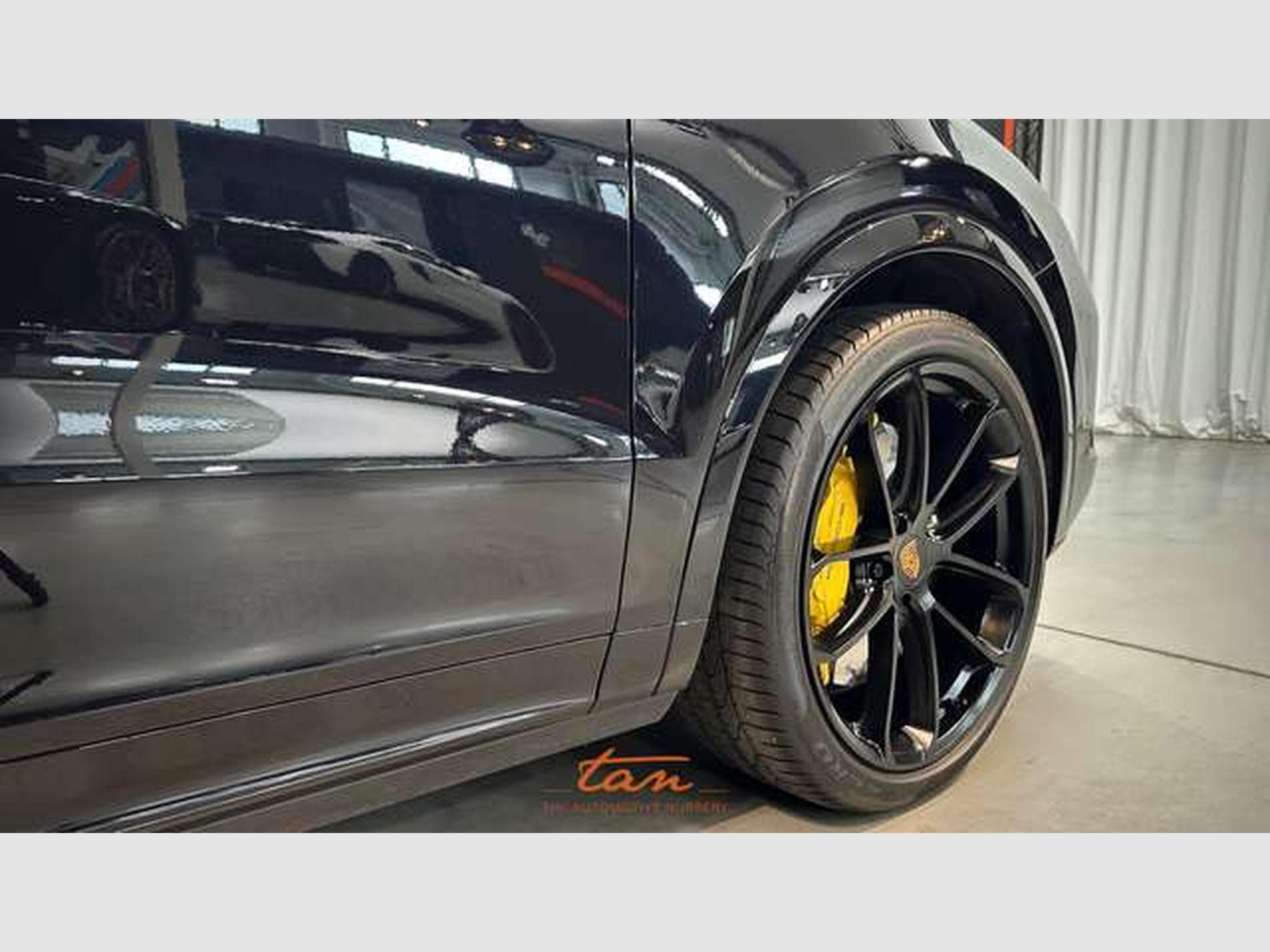 Porsche Cayenne Coupé 4.0 Turbo V8 Tiptronic S N.P. 175.783€ (2020) - Photo 8