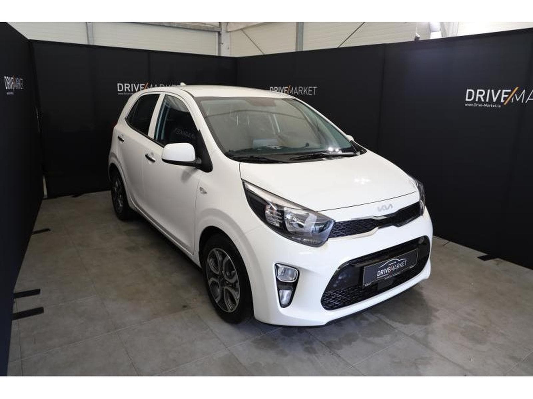 Kia Picanto Pulse (2023) - Photo 1