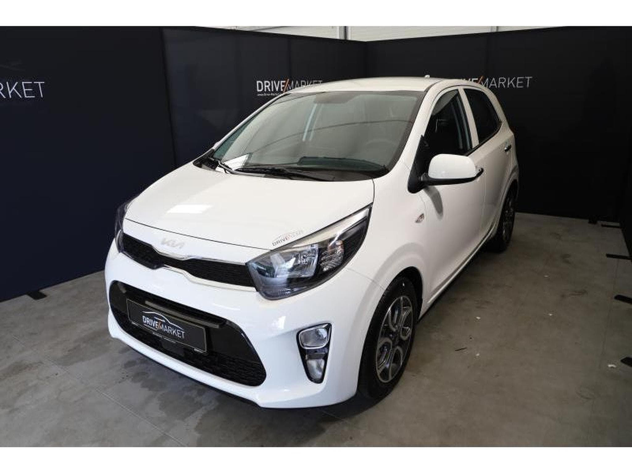 Kia Picanto Pulse (2023) - Photo 12