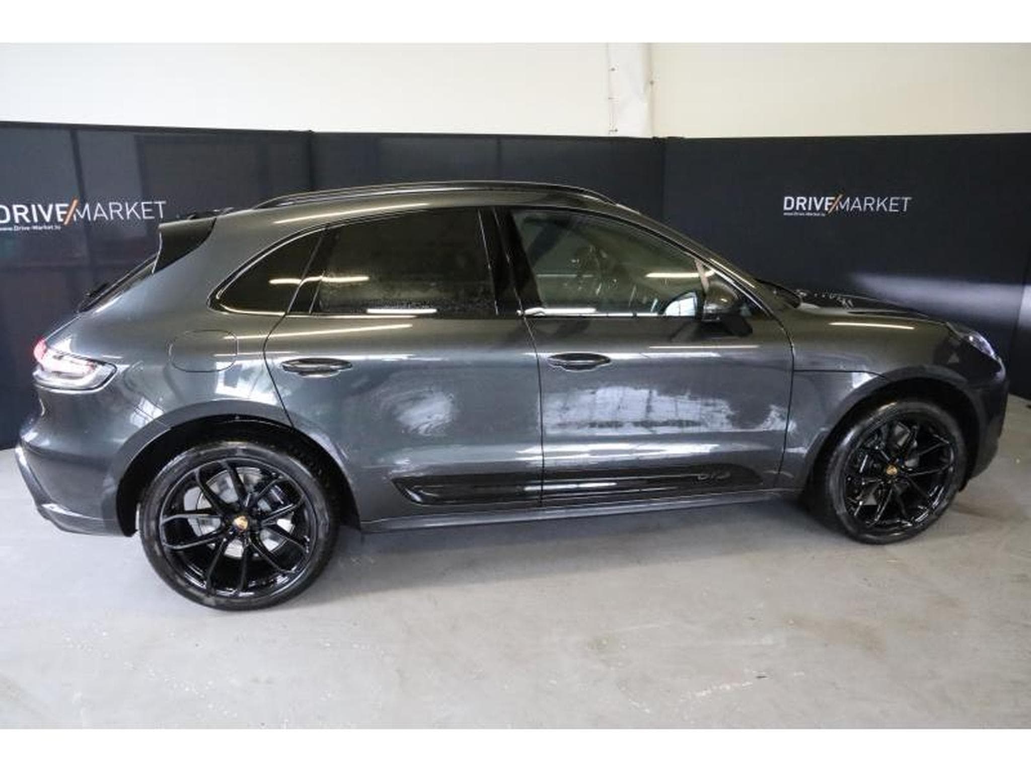 Porsche Macan GTS Pano AHK LED (2024) - Photo 11