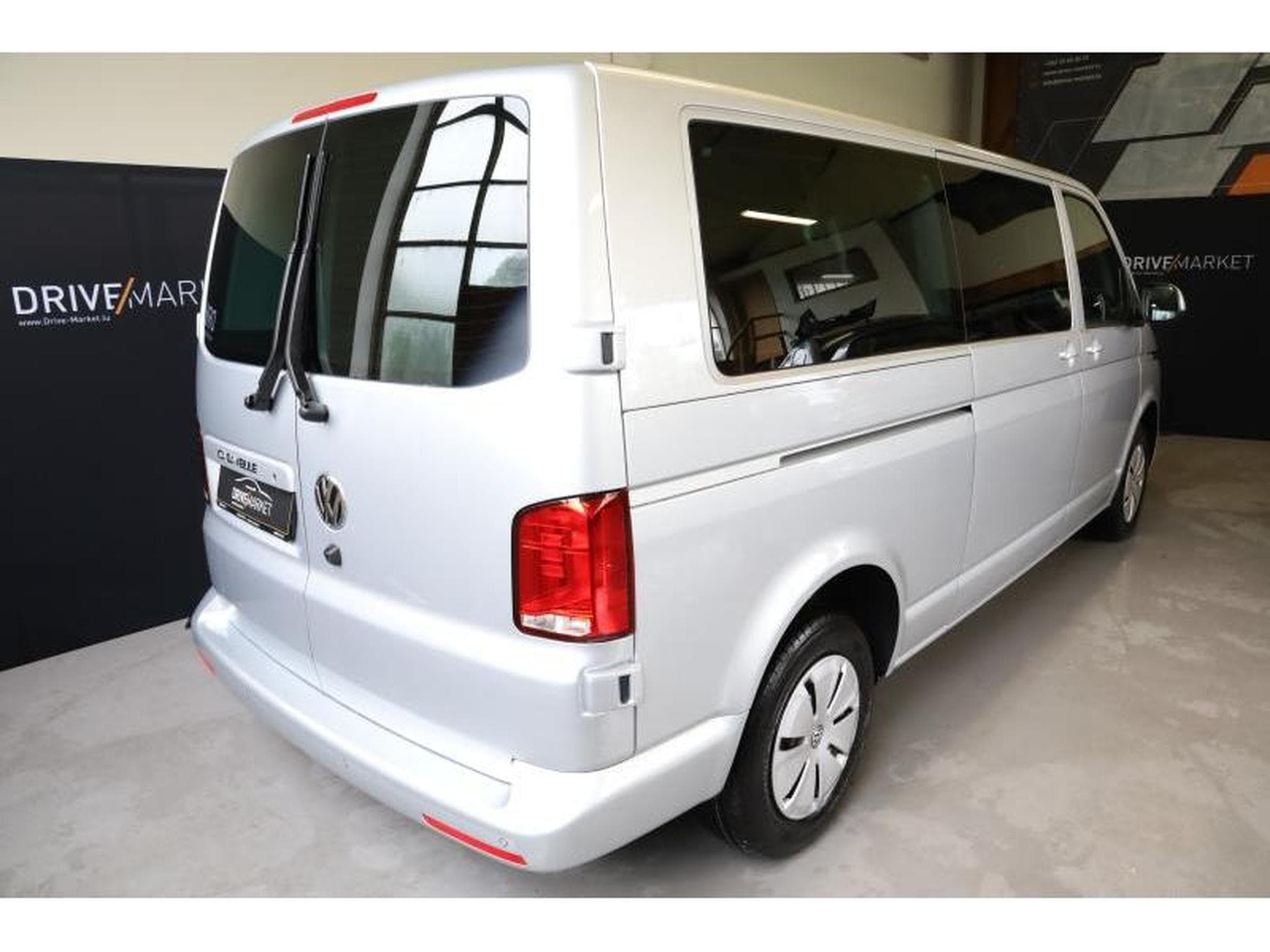 VW T6.1 Comfortline LR LONG NAVI LED (2024) - Foto 13