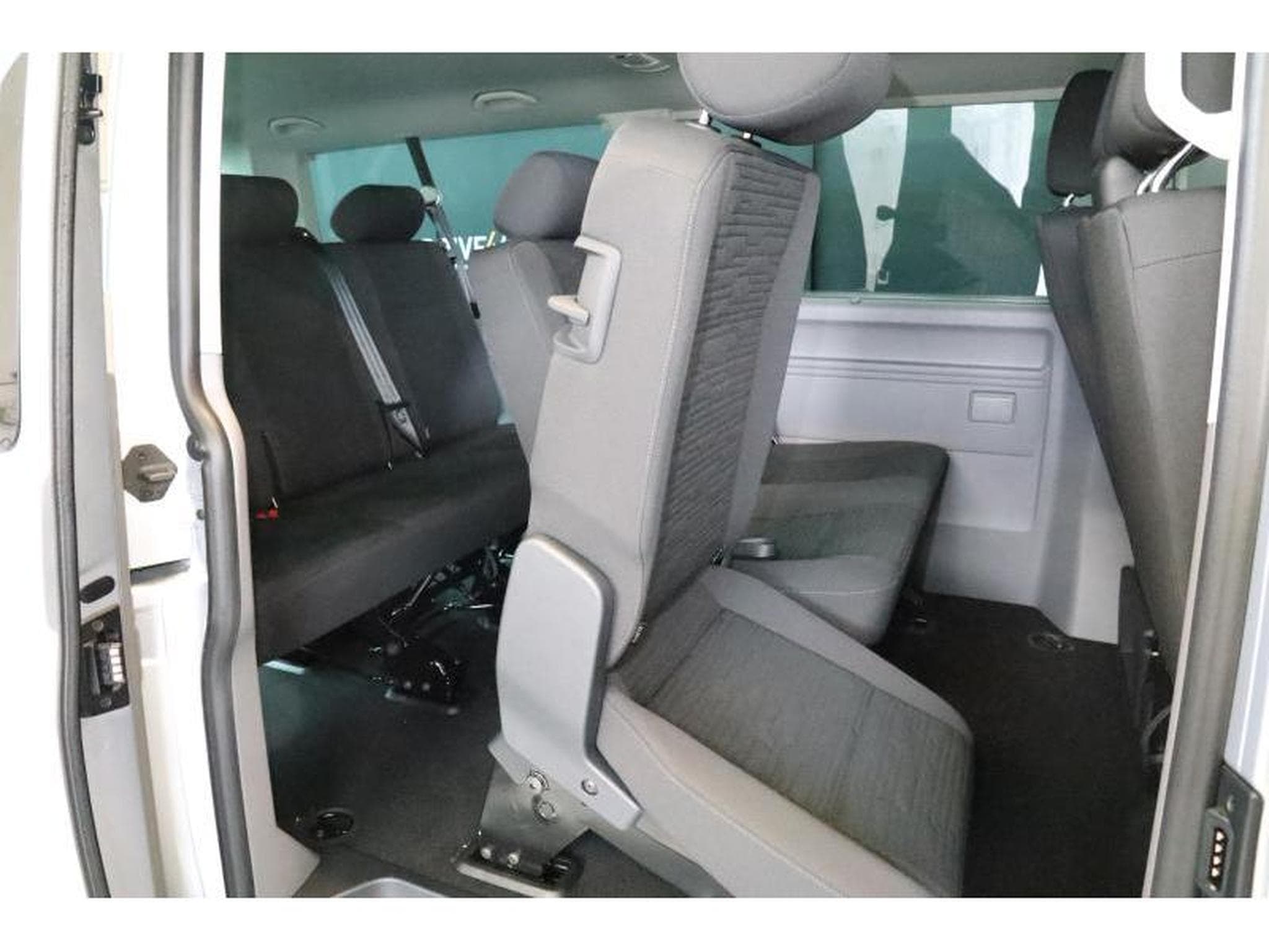 VW T6.1 Comfortline LR LONG NAVI LED (2024) - Foto 16