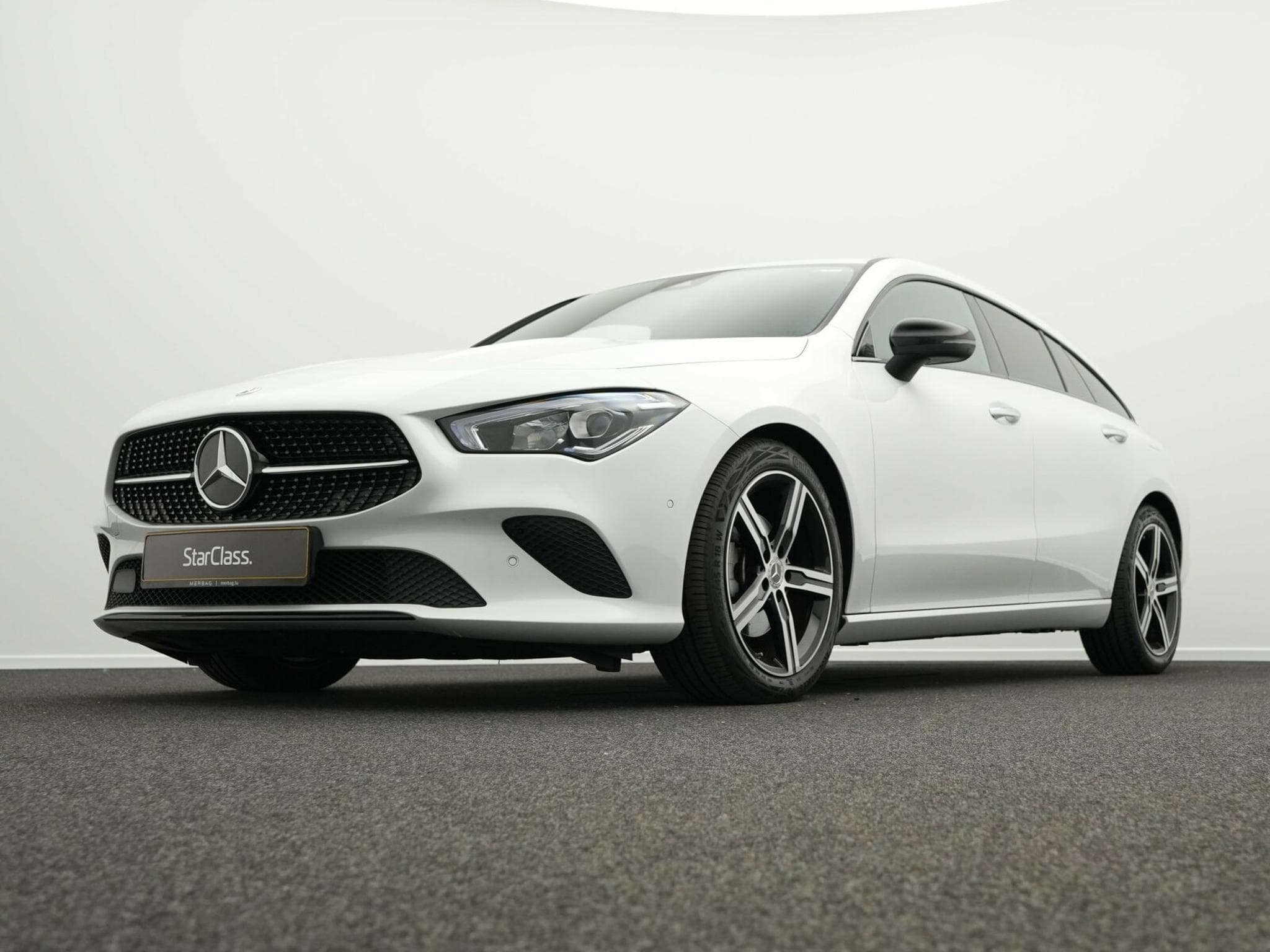 Mercedes CLA 200 CLA 200 d Shooting Brake (2023) - Photo 8