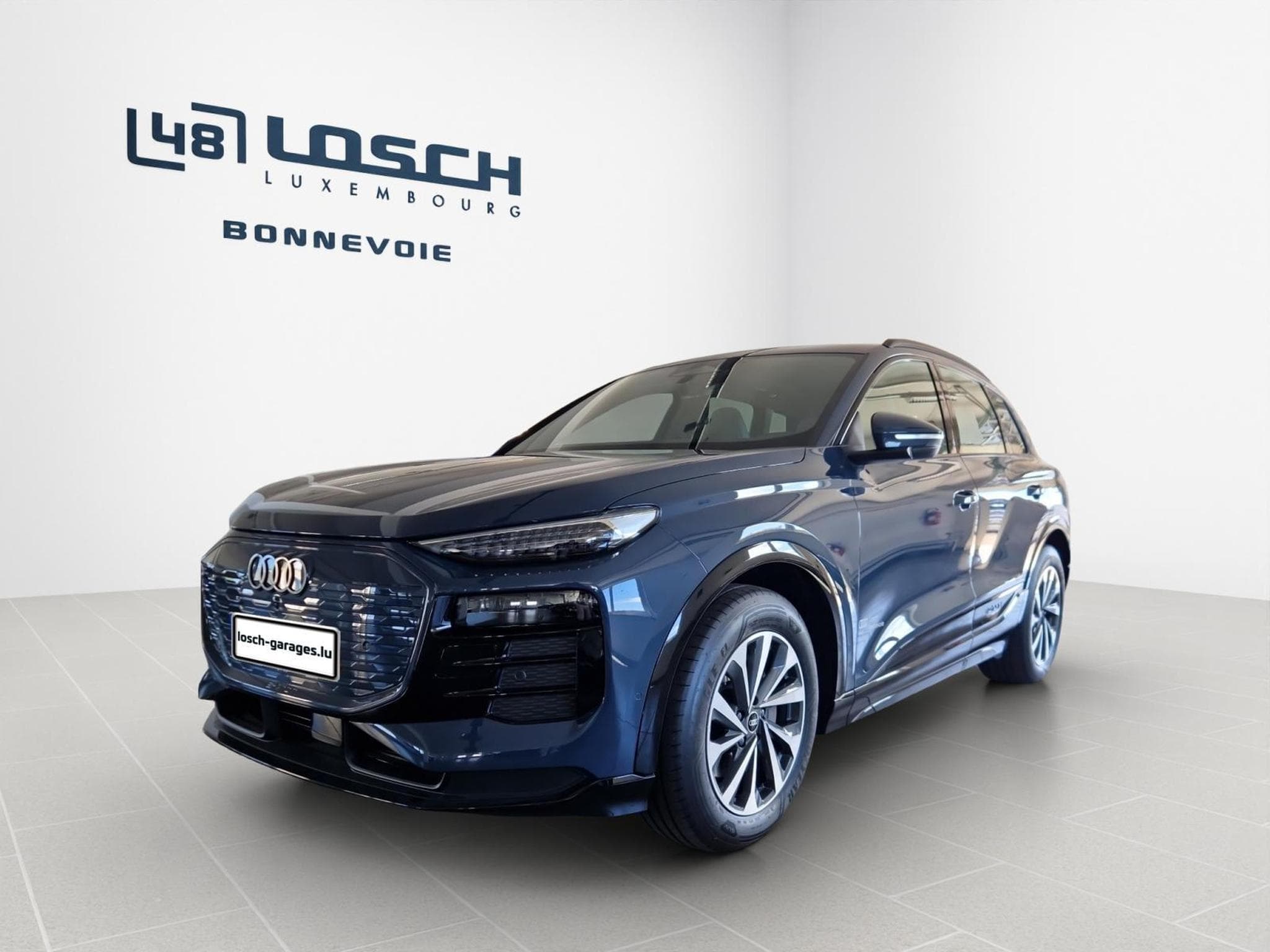 Audi Q6 E-tron quattro (2025) - Photo 2