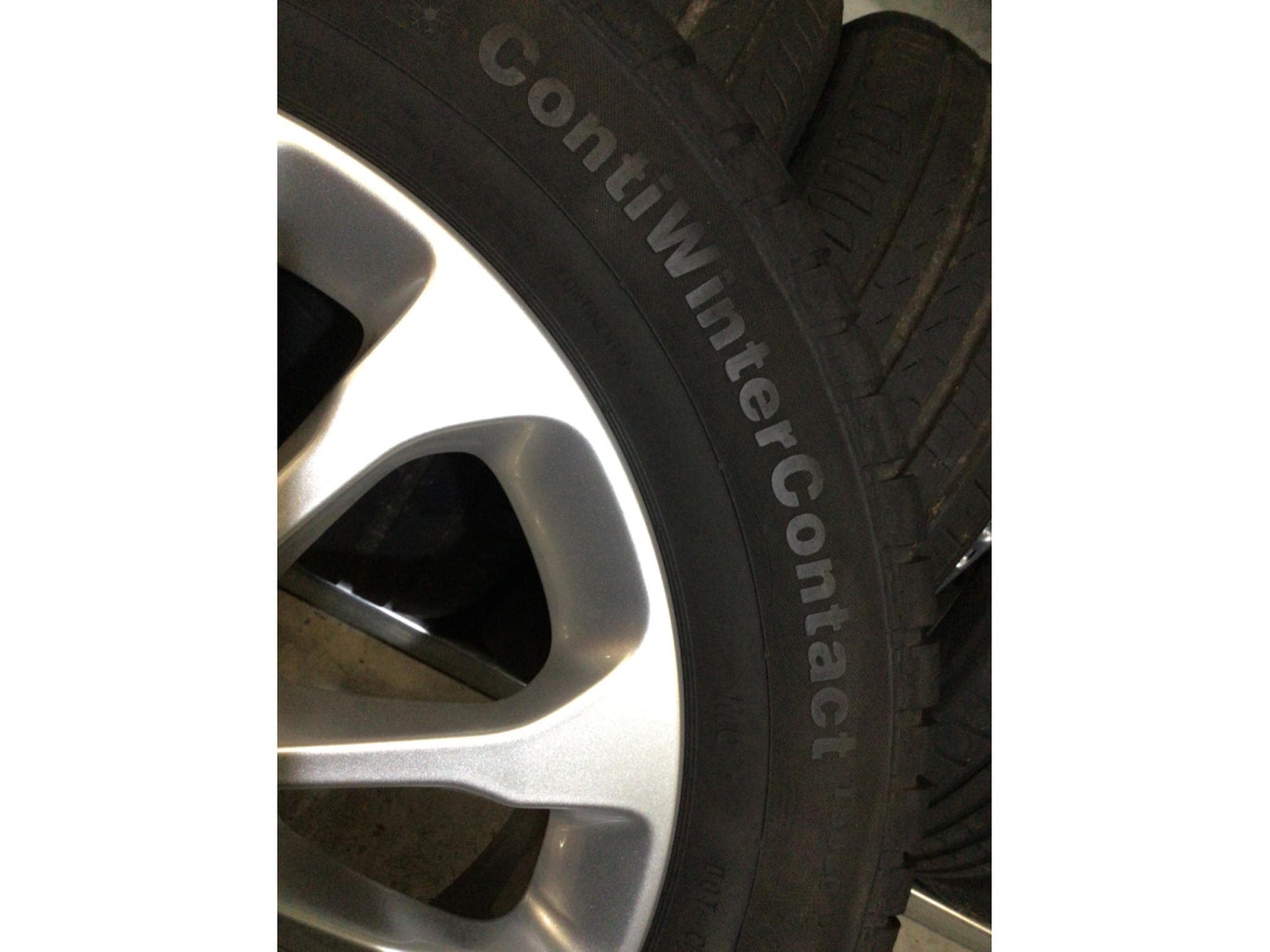 Jantes alu + Pneus h – 17" - Photo 4