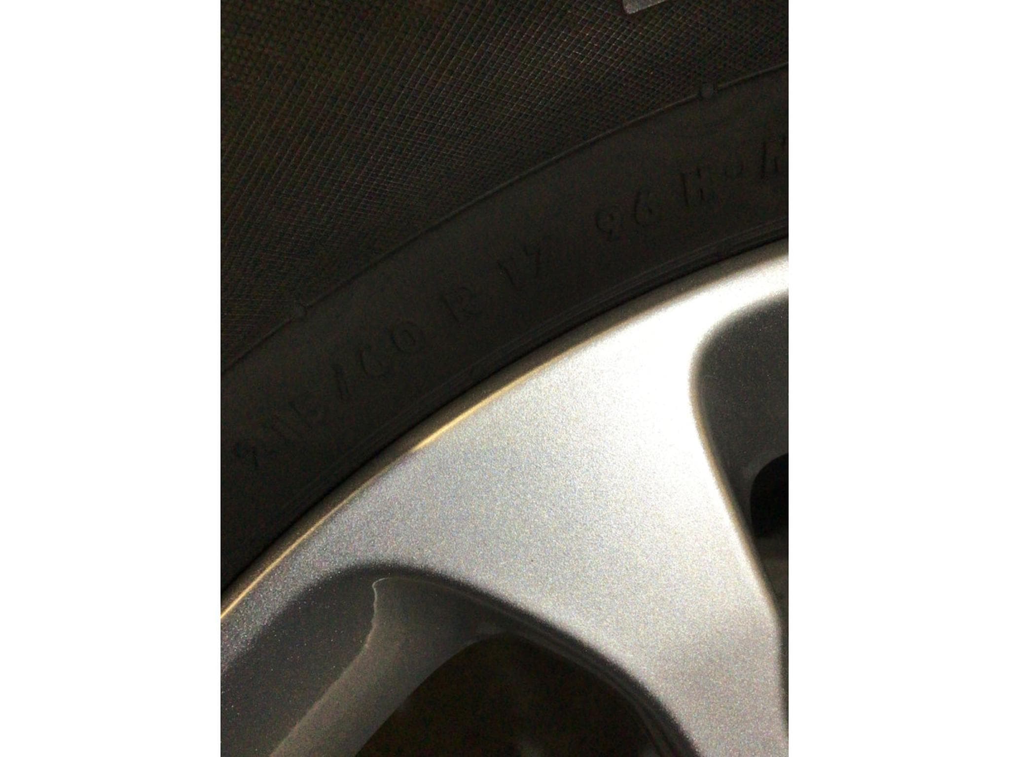 Jantes alu + Pneus h – 17" - Photo 6