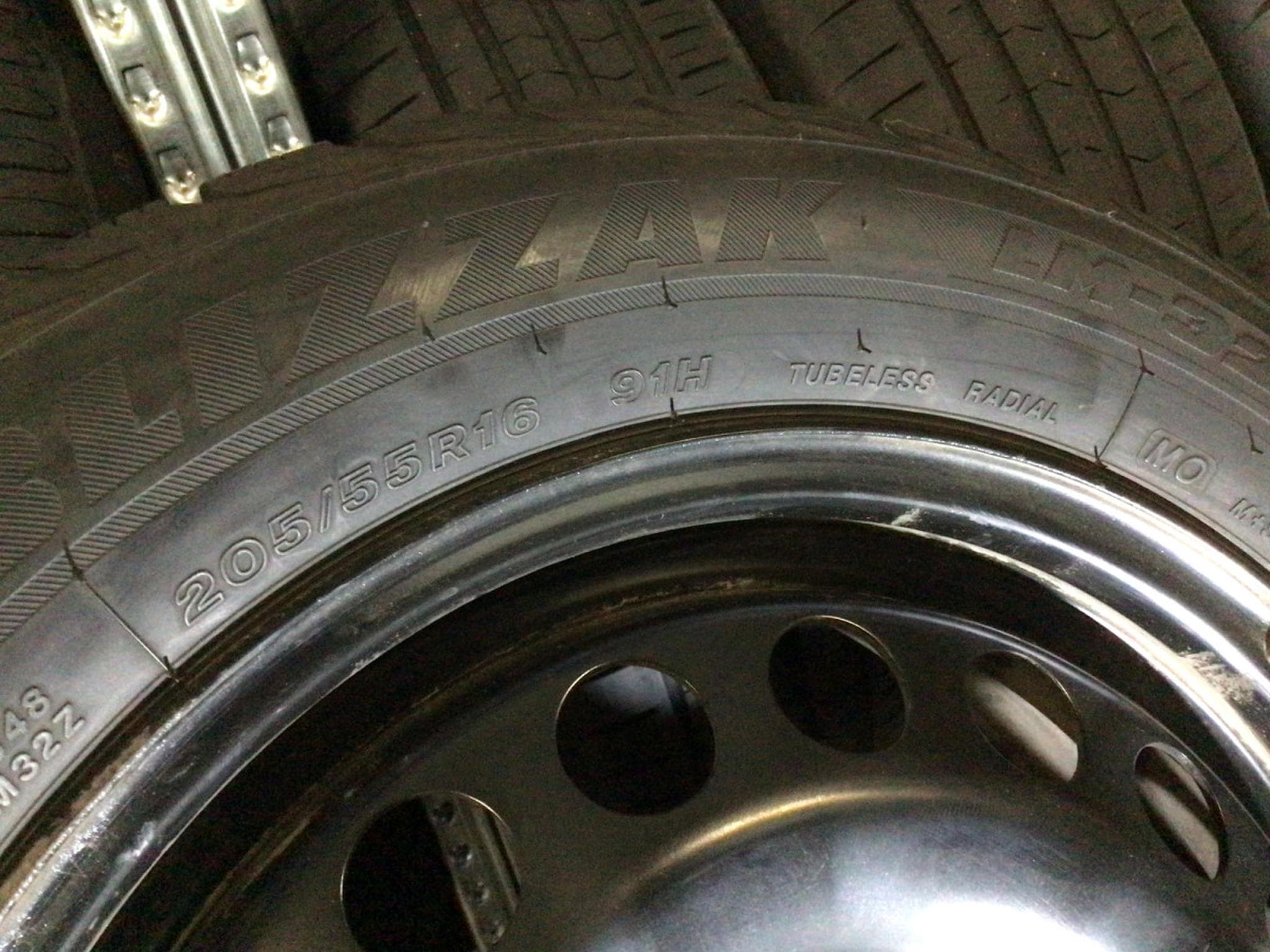 Jantes acier + Pneus – 16" - Photo 2