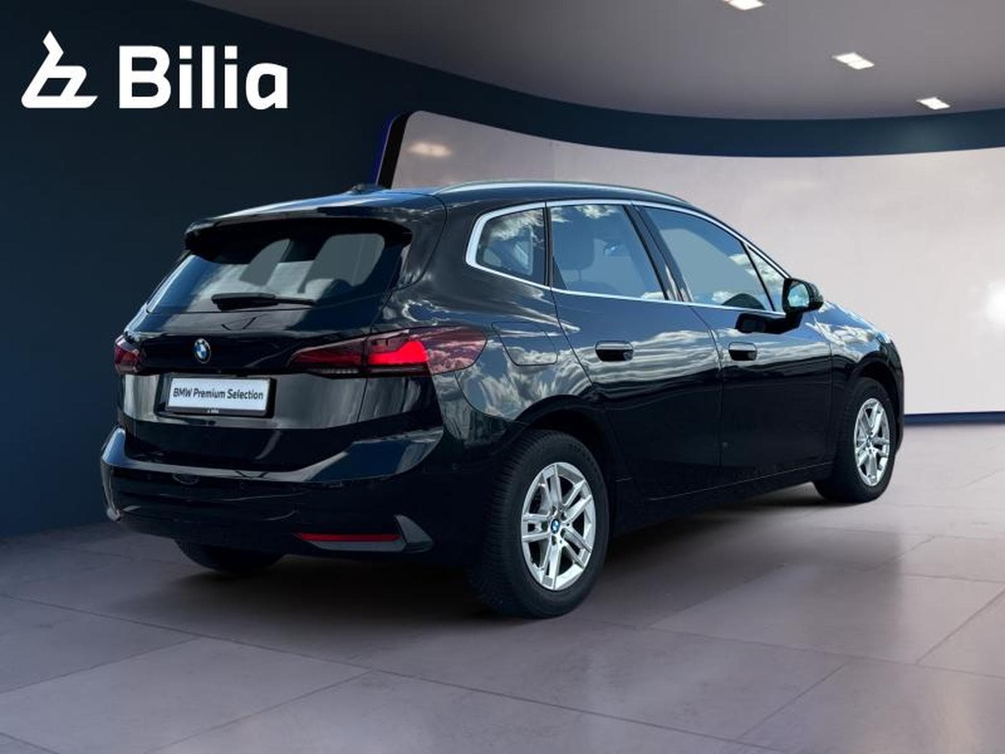 BMW 218 218i Active Tourer (2023) - Foto 2