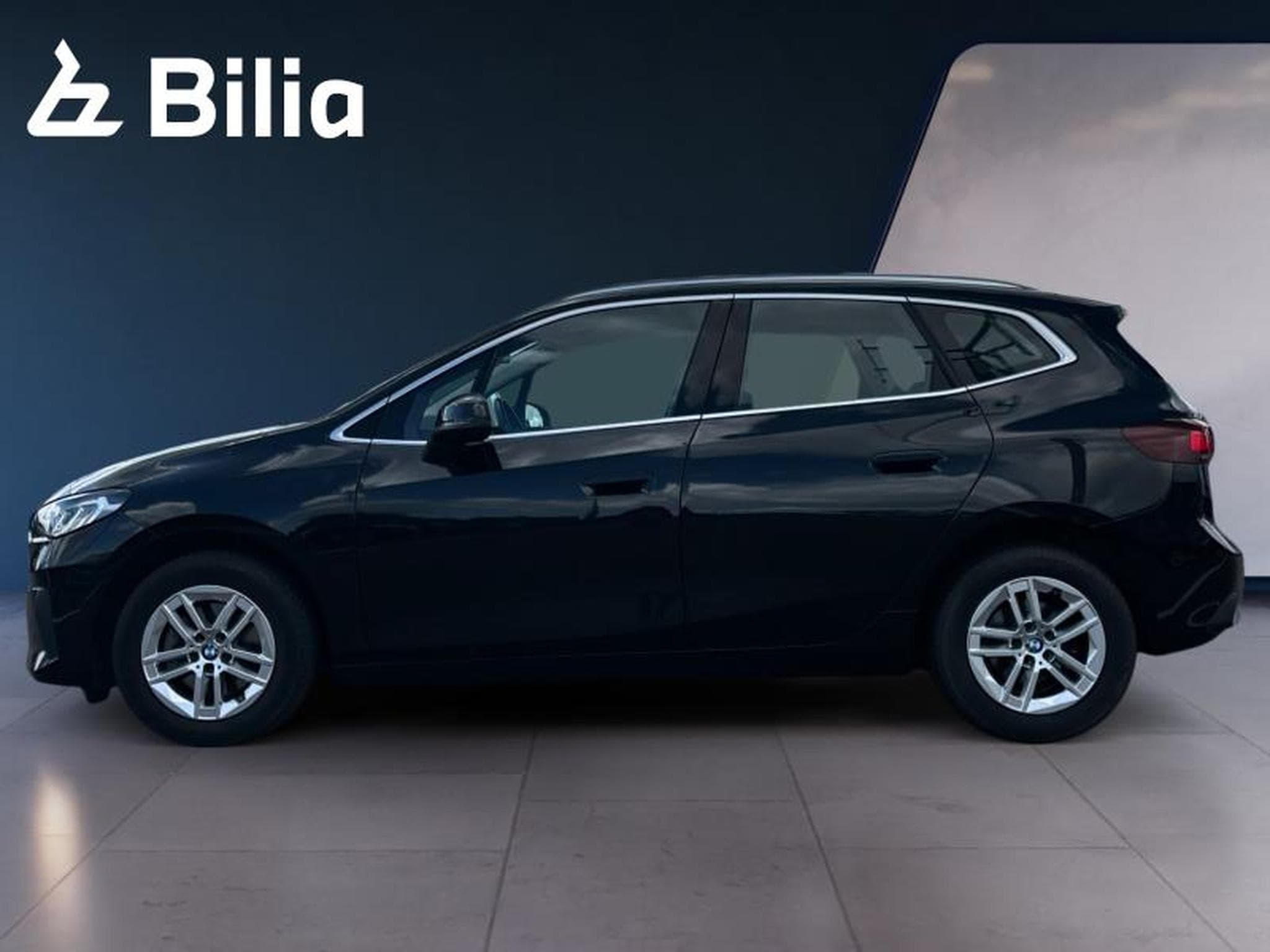 BMW 218 218i Active Tourer (2023) - Foto 3