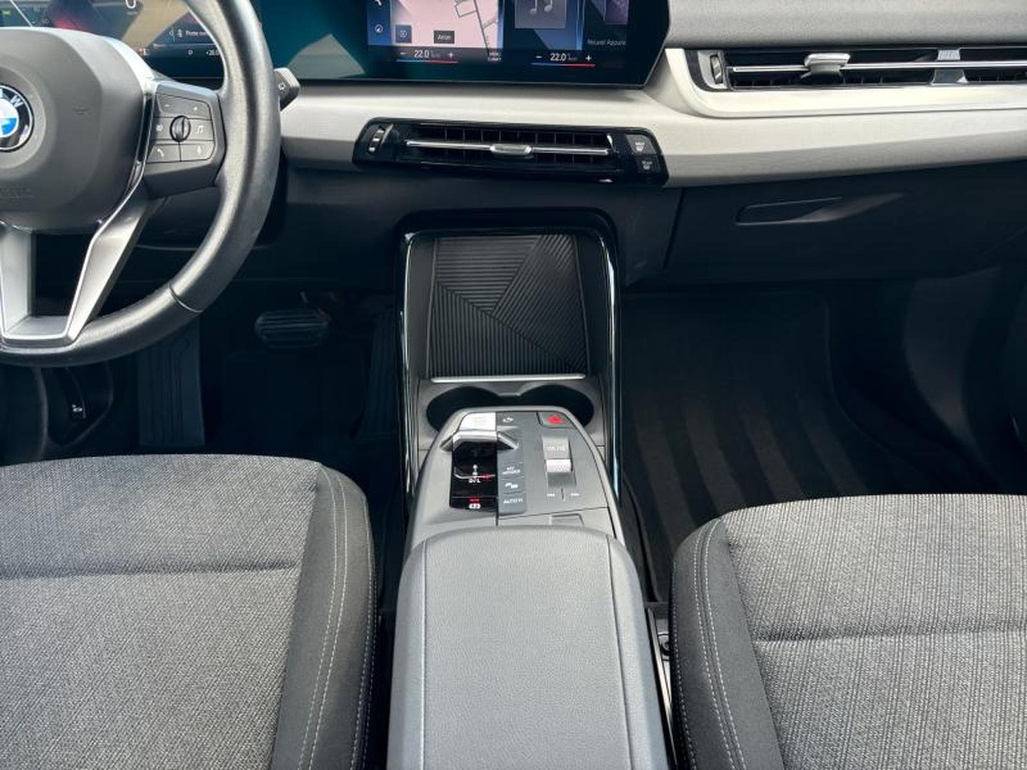 BMW 218 218i Active Tourer (2023) - Foto 9