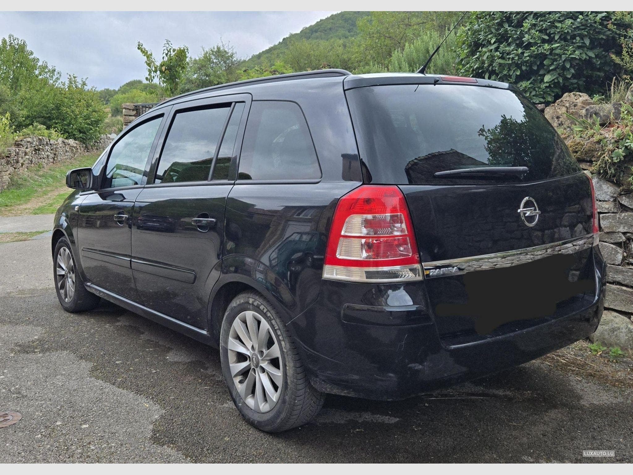 Opel Zafira (2014) - Photo 2