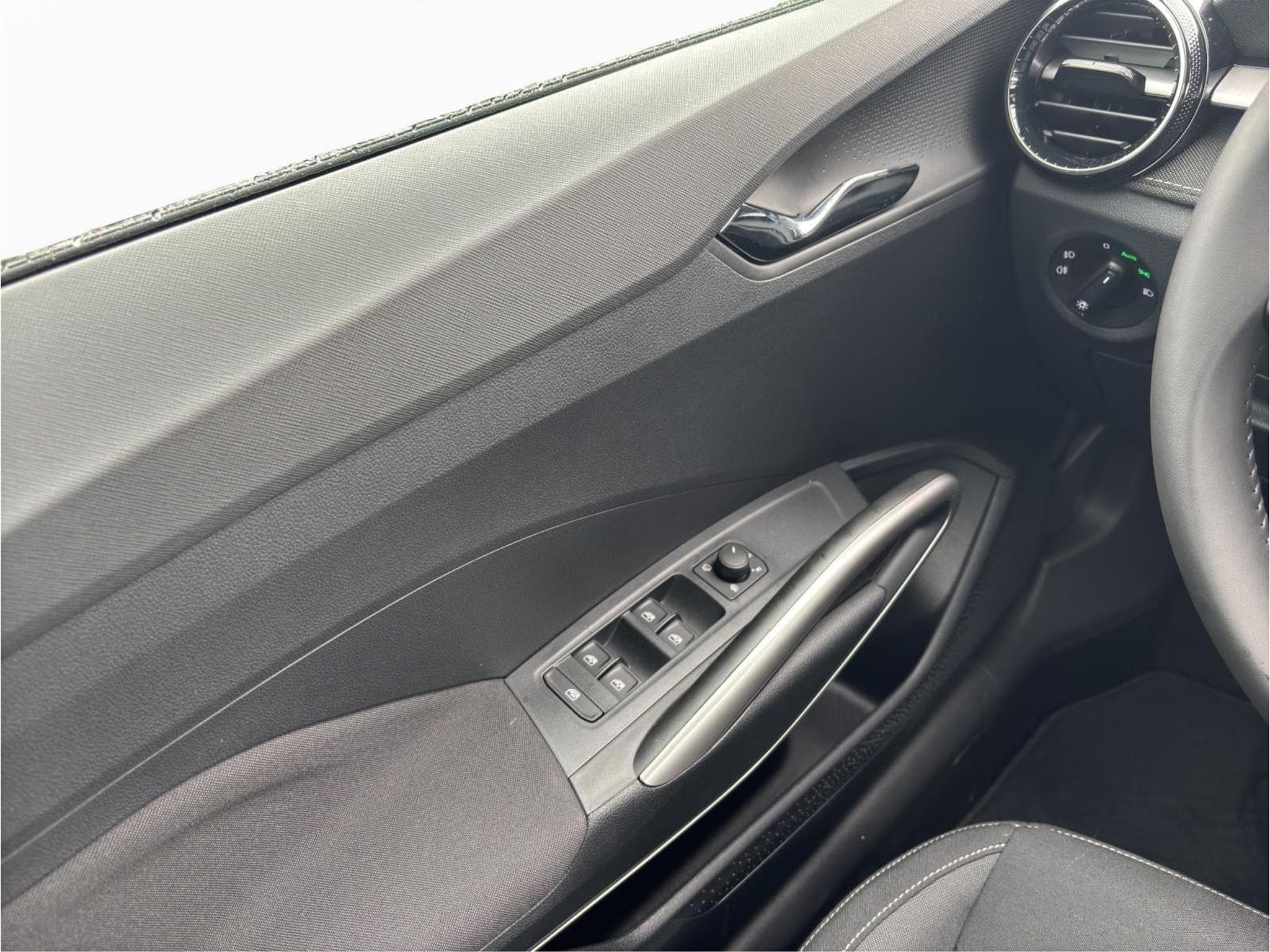 Skoda Fabia Selection (2025) - Photo 14