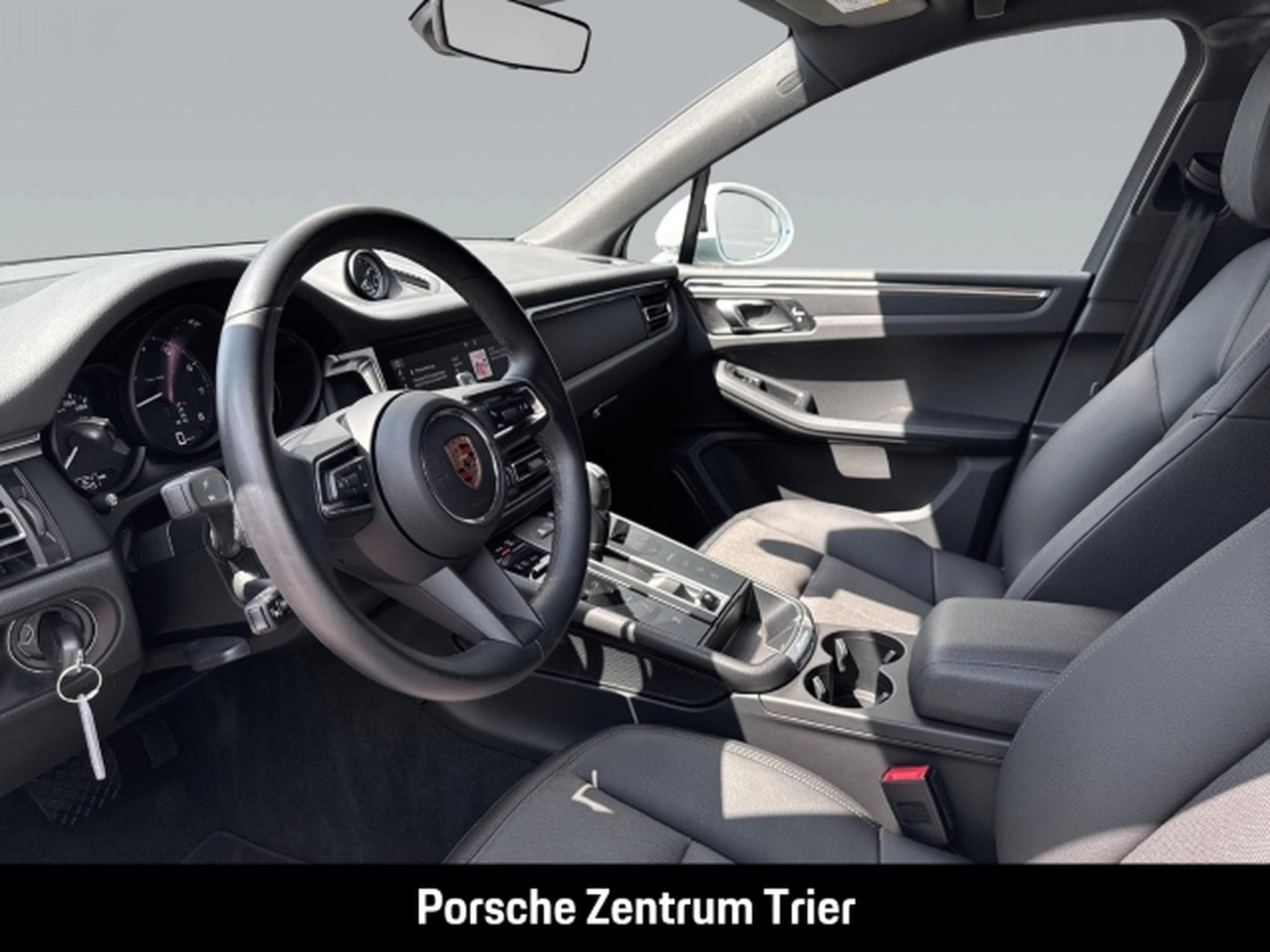 Porsche Macan Surround-View Abstandstempomat (2024) - Photo 7