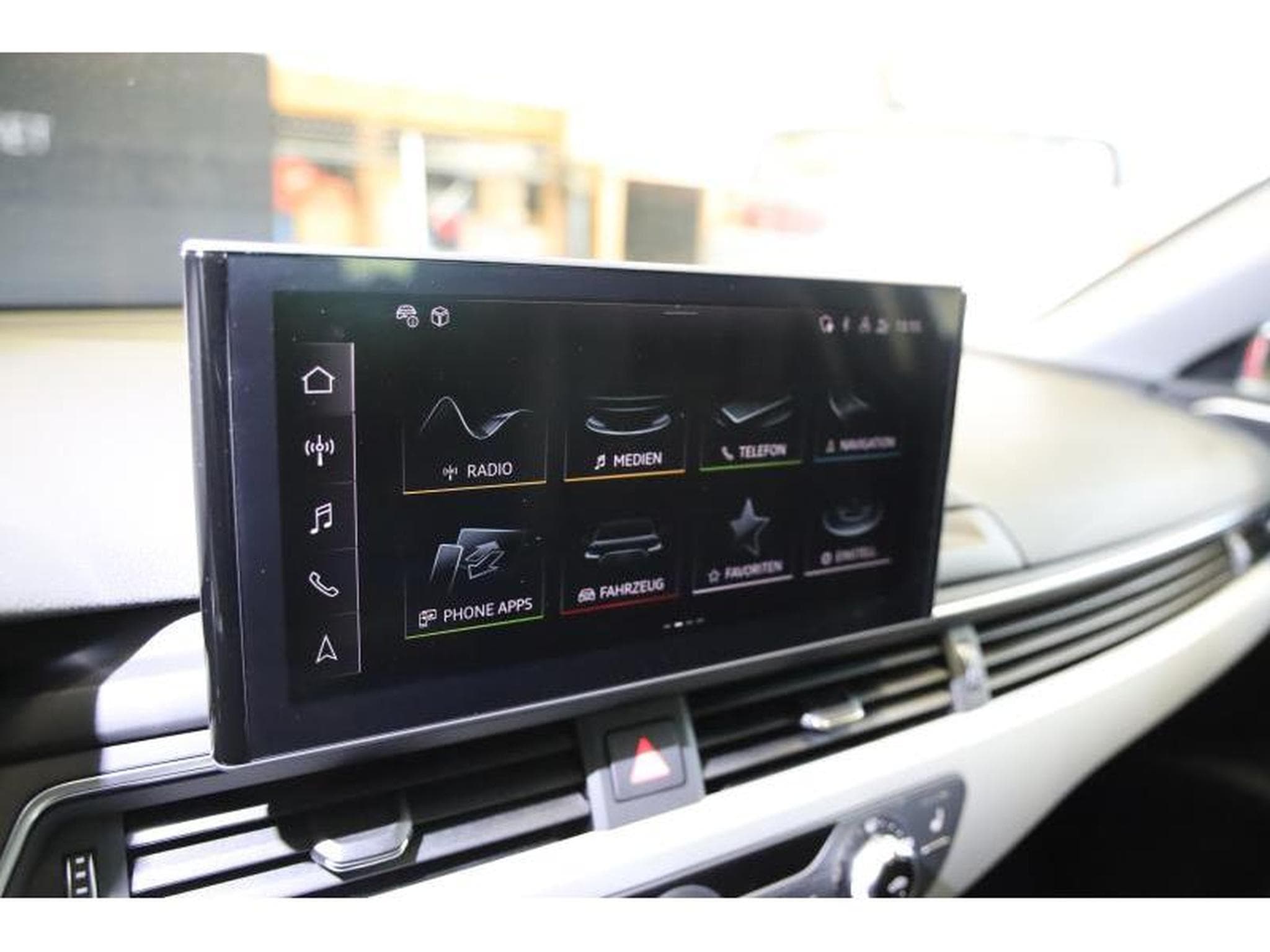 Audi A4 Avant (2024) - Foto 5