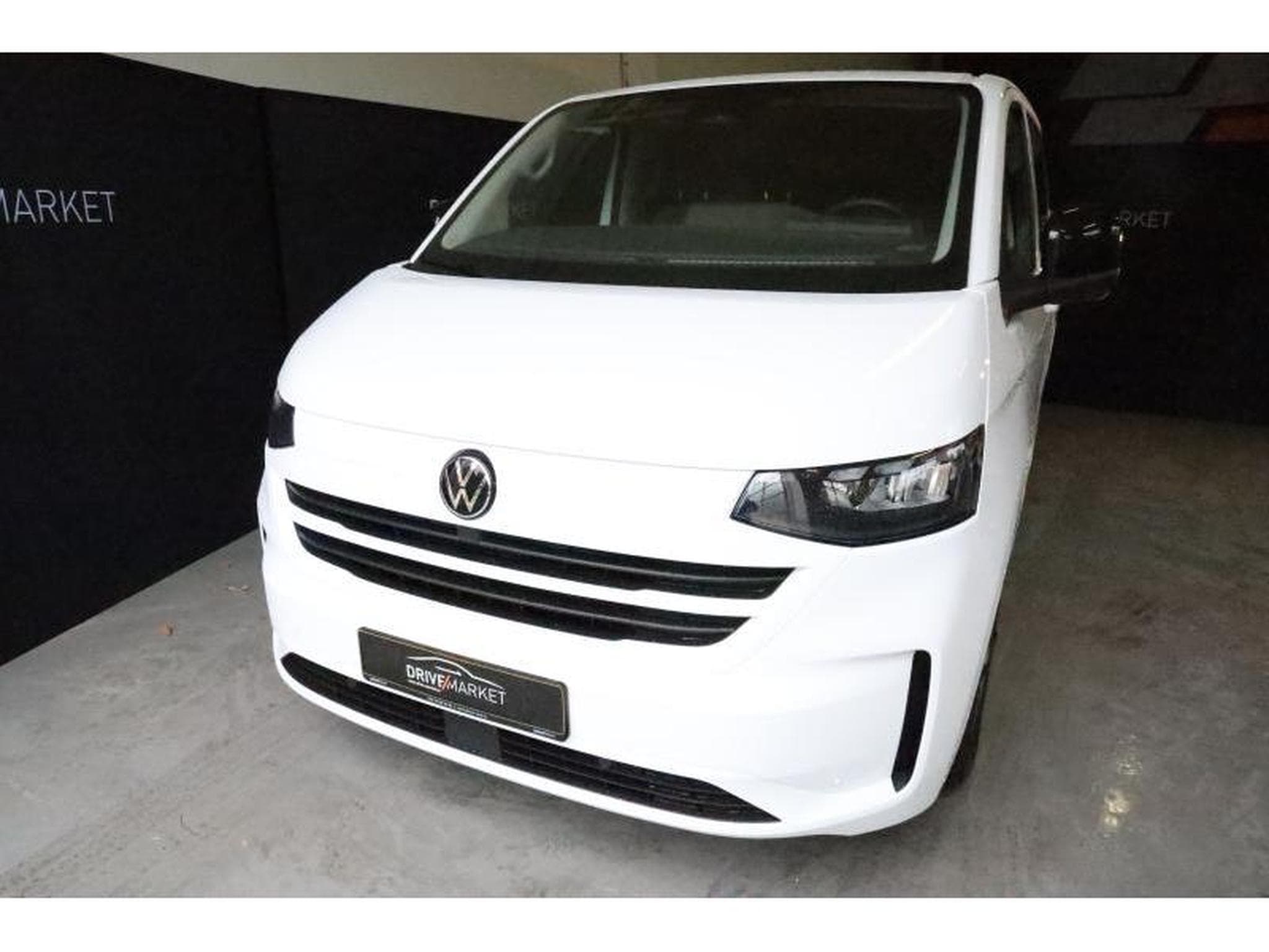 VW T7 Life AHK NAVI (2025) - Foto 7