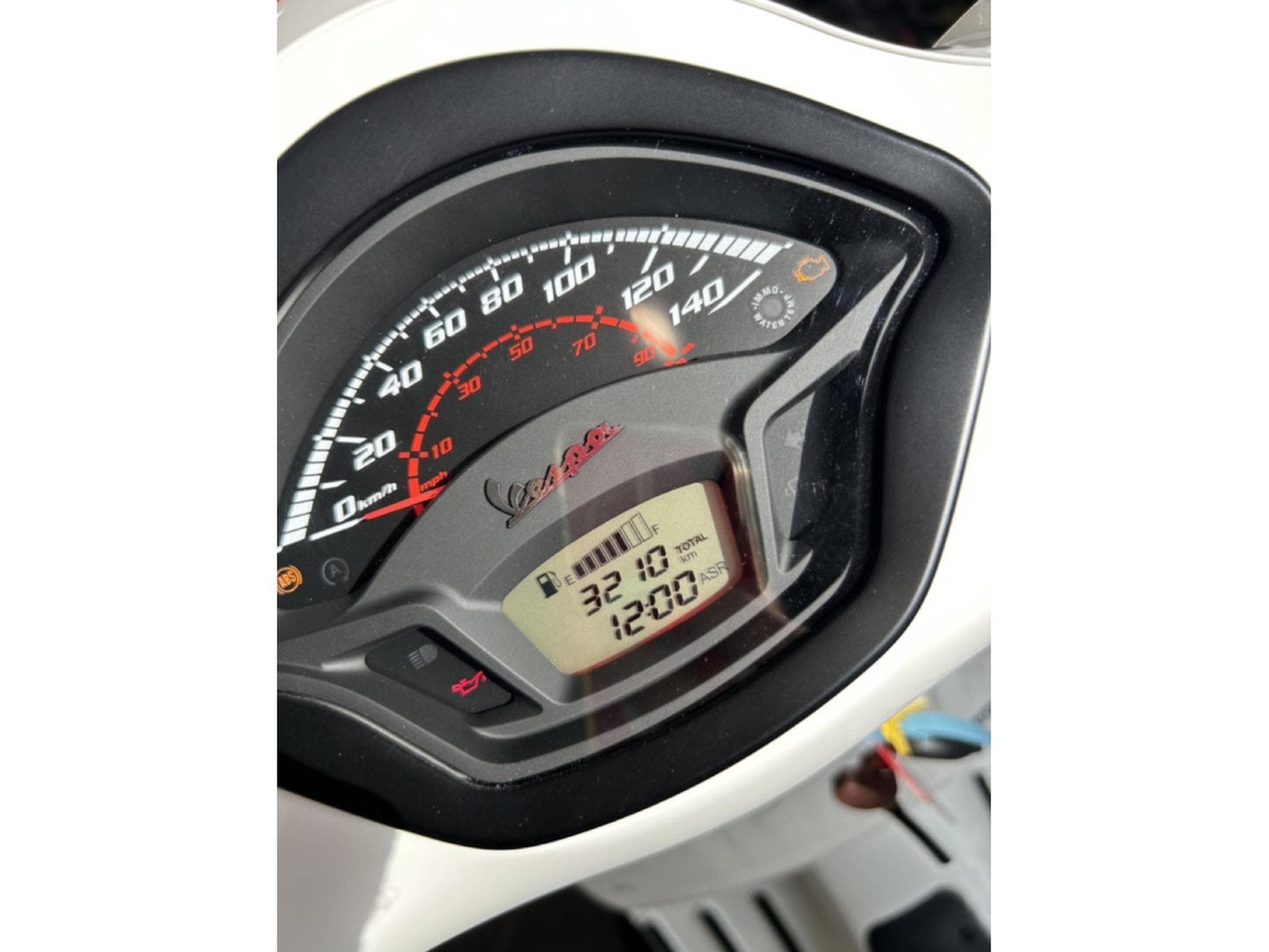 Vespa GTS Racing 60s (2022) - Foto 8