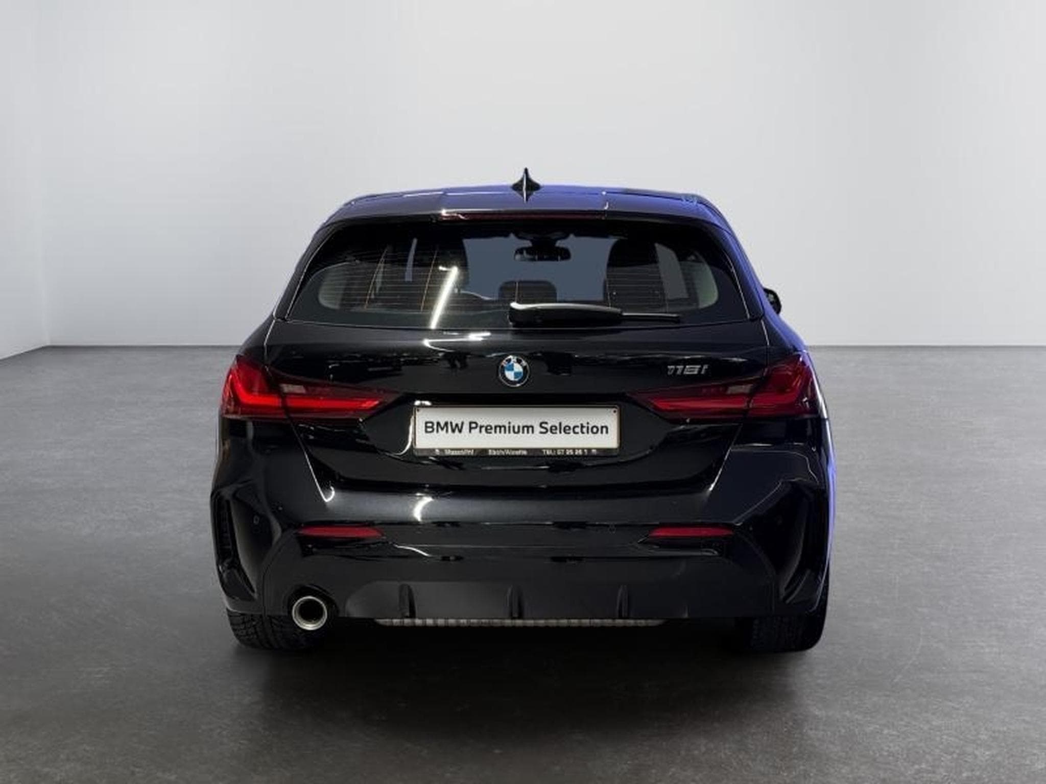 BMW 118 Hatch (2024) - Photo 12