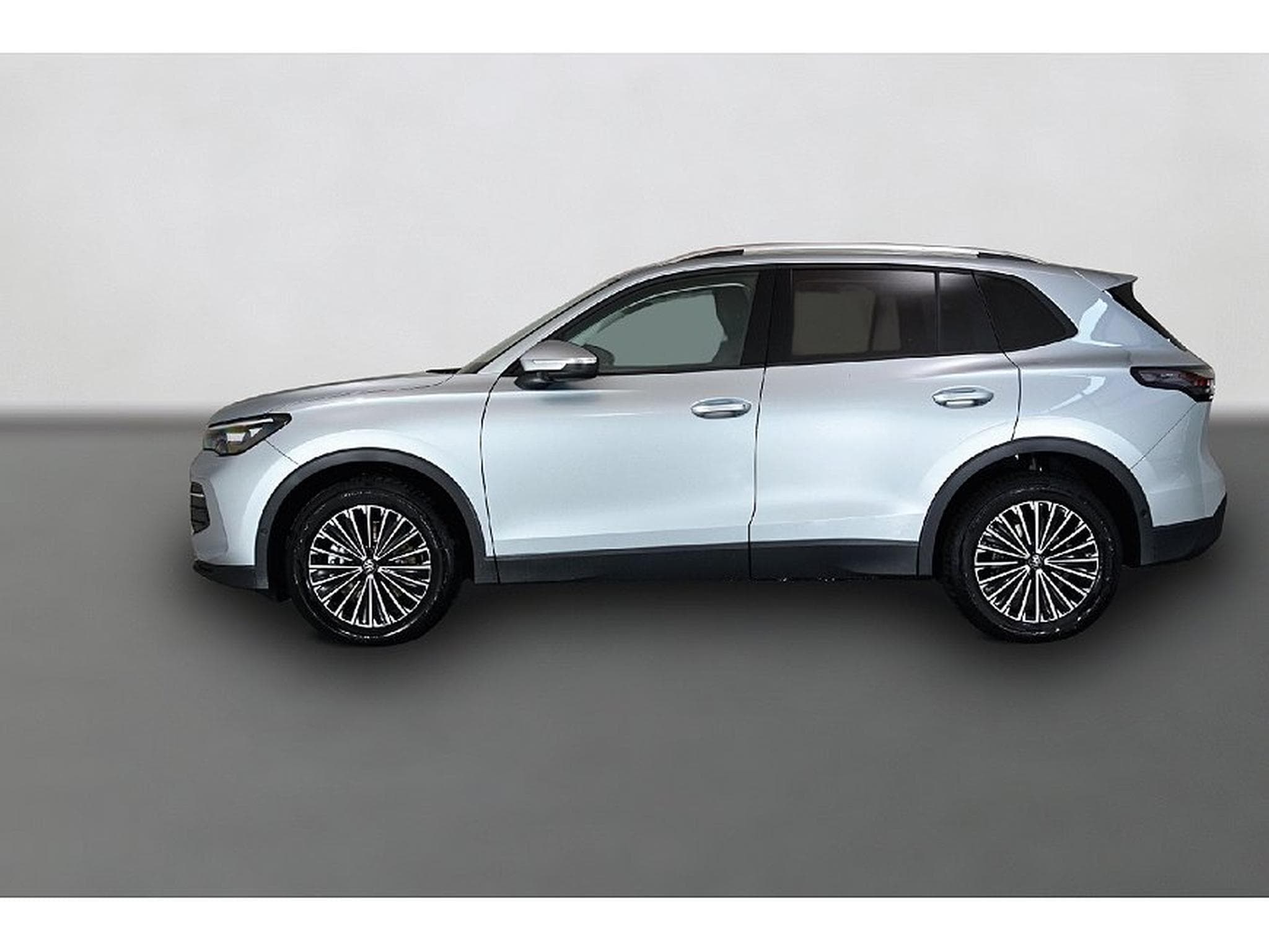 VW Tiguan (2024) - Photo 2