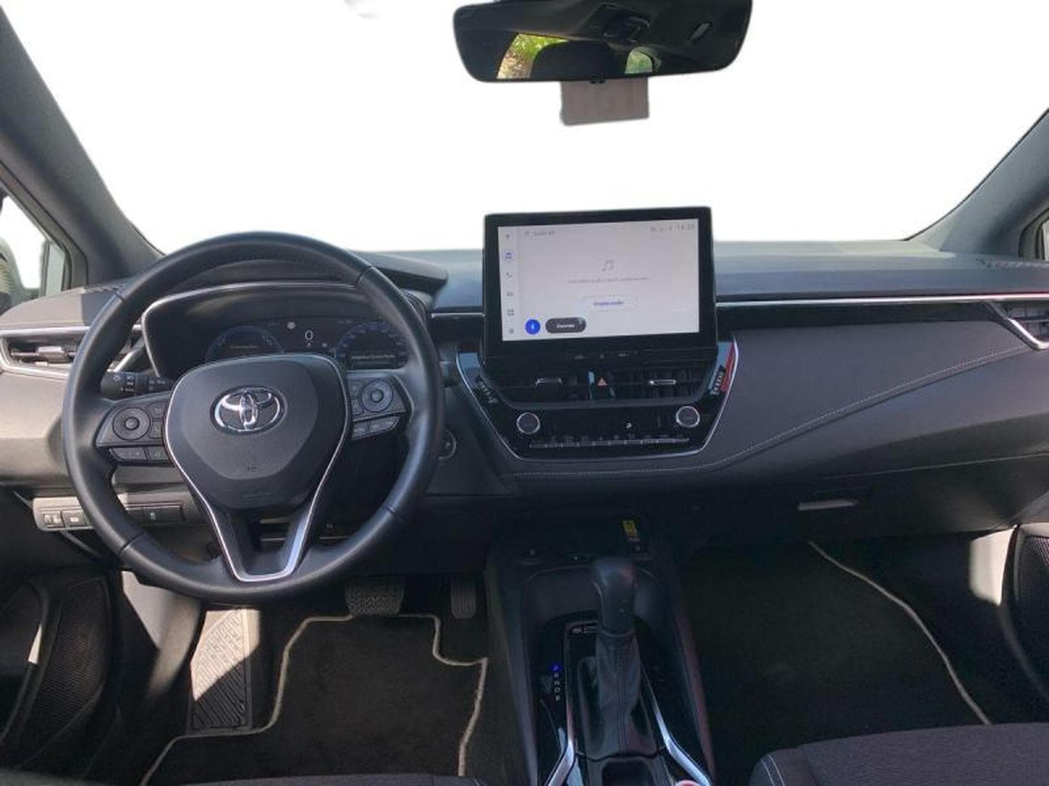 Toyota Corolla TS Dynamic Business Pack+Navi (2024) - Foto 9