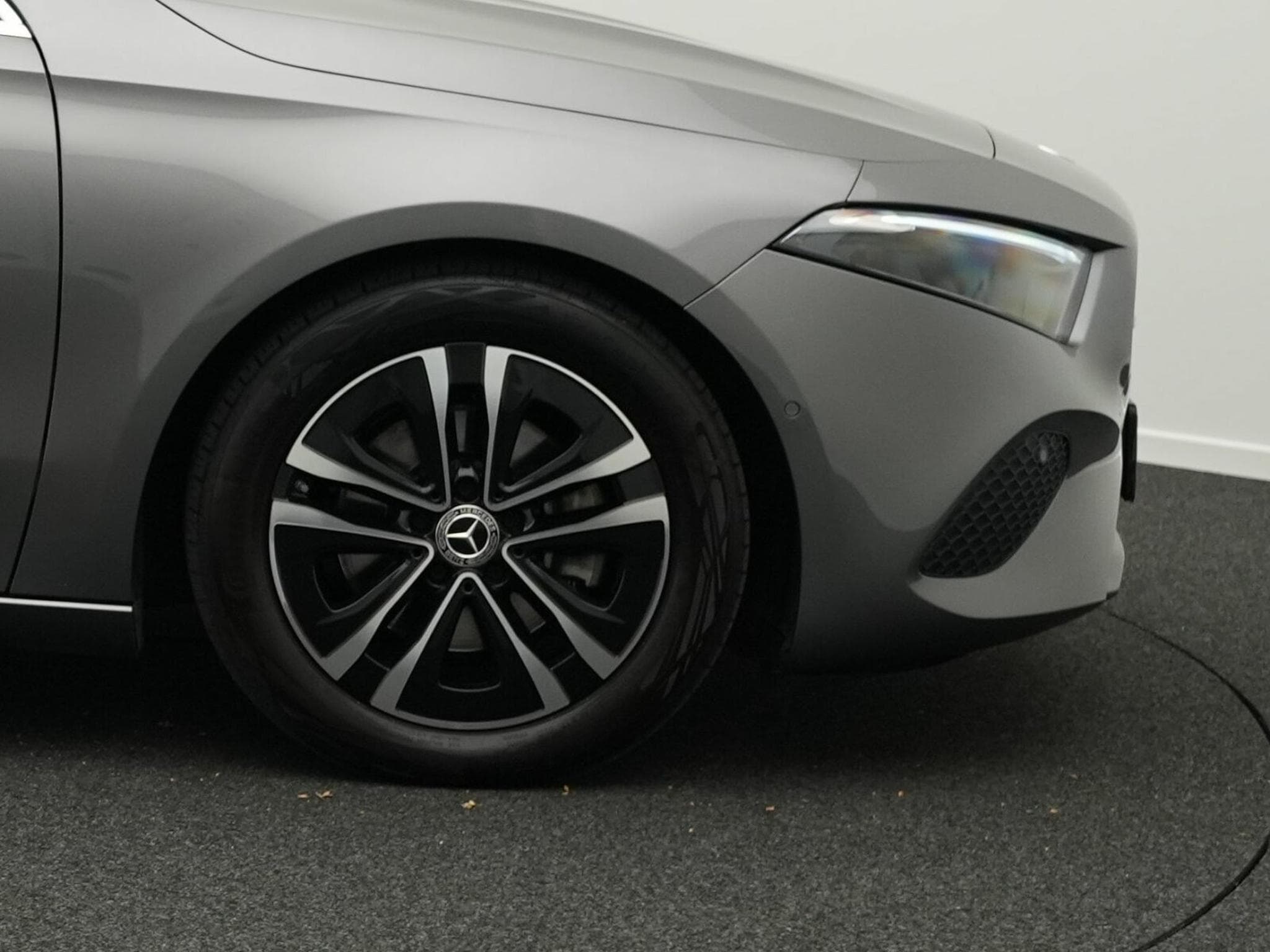 Mercedes A 180 d Progressive LED+Kamera+Apple+SHZ (2024) - Foto 6