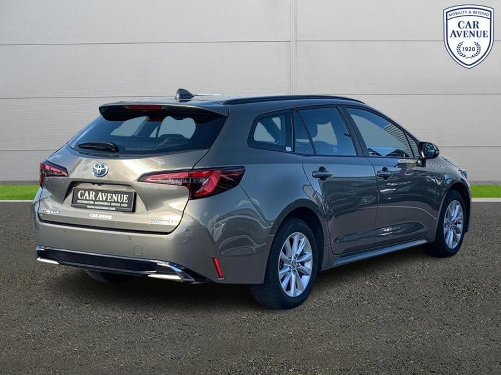 Toyota Corolla TS DYNAMIC BUSINESS PACK+NAVI (2024) - Photo 3