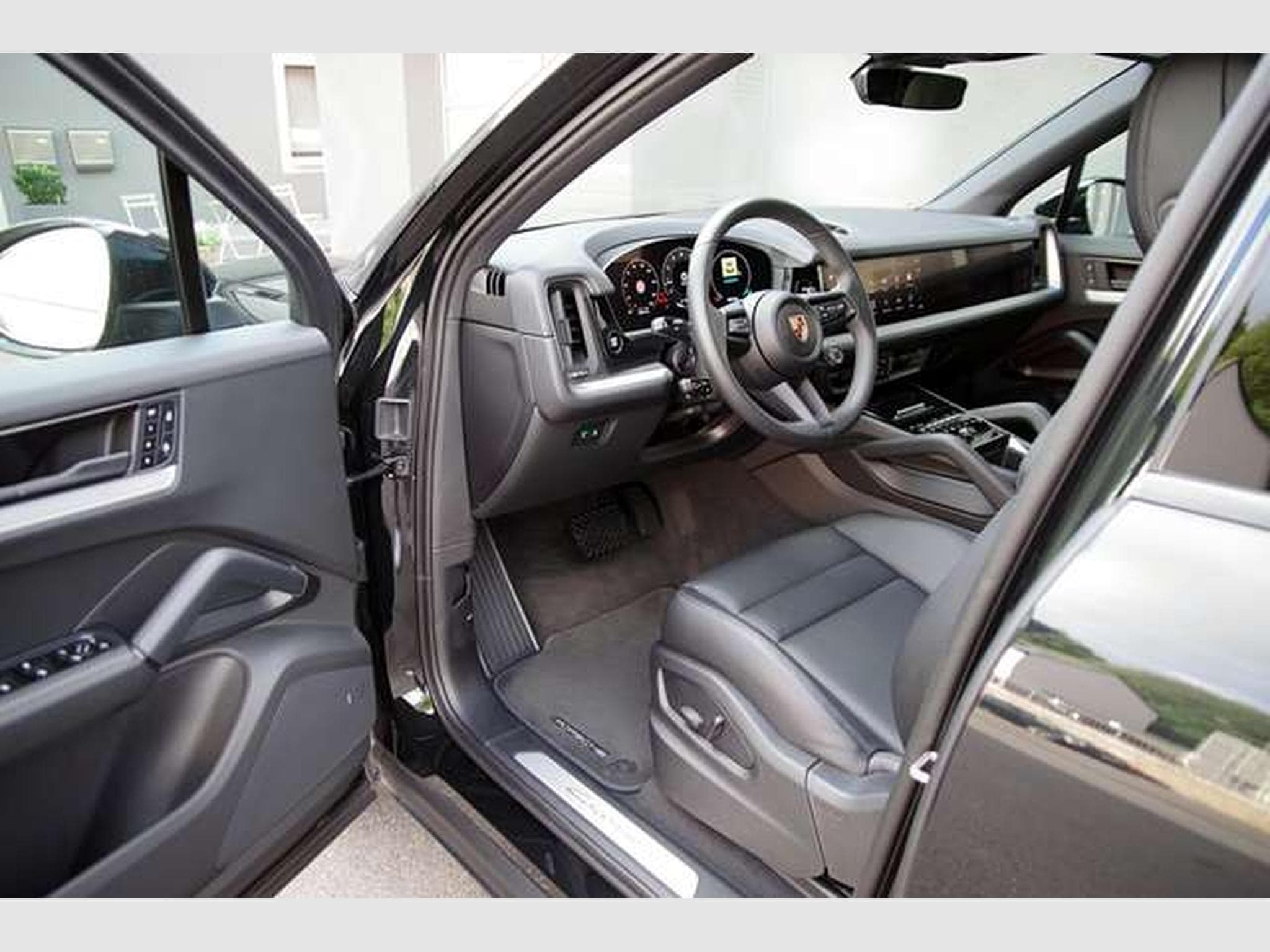 Porsche Cayenne Cayenne*21",Luft,ACC,BOSE,Pano,Beifahrerdisplay* (2025) - Photo 5