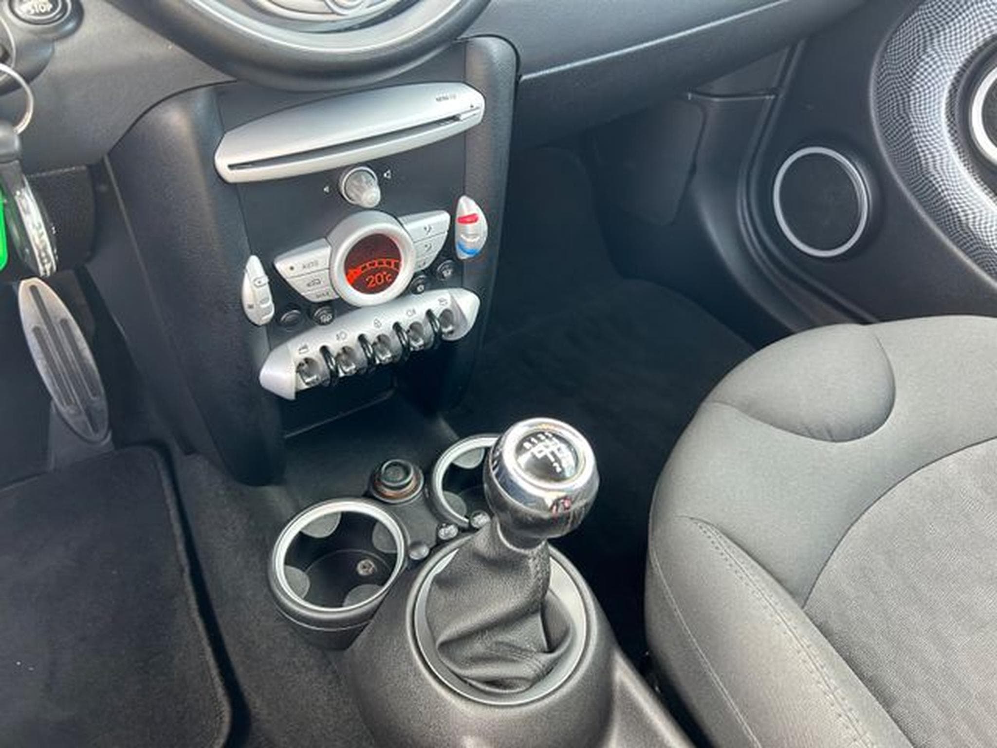 MINI Cooper Mini Cooper S *TÜV Neu*Steuerkette Neu* (2009) - Foto 12