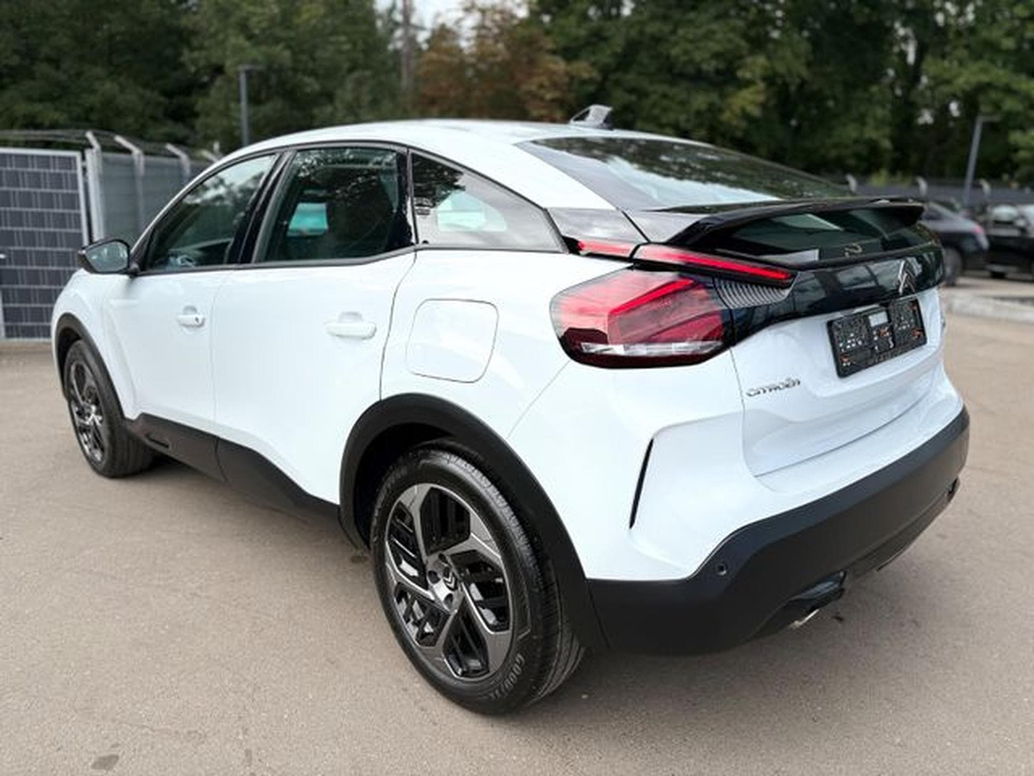 Citroën C4 C4 LIM*VOLL-LED*NAVI*PDC*DESIGN RAD*TOP (2024) - Foto 10