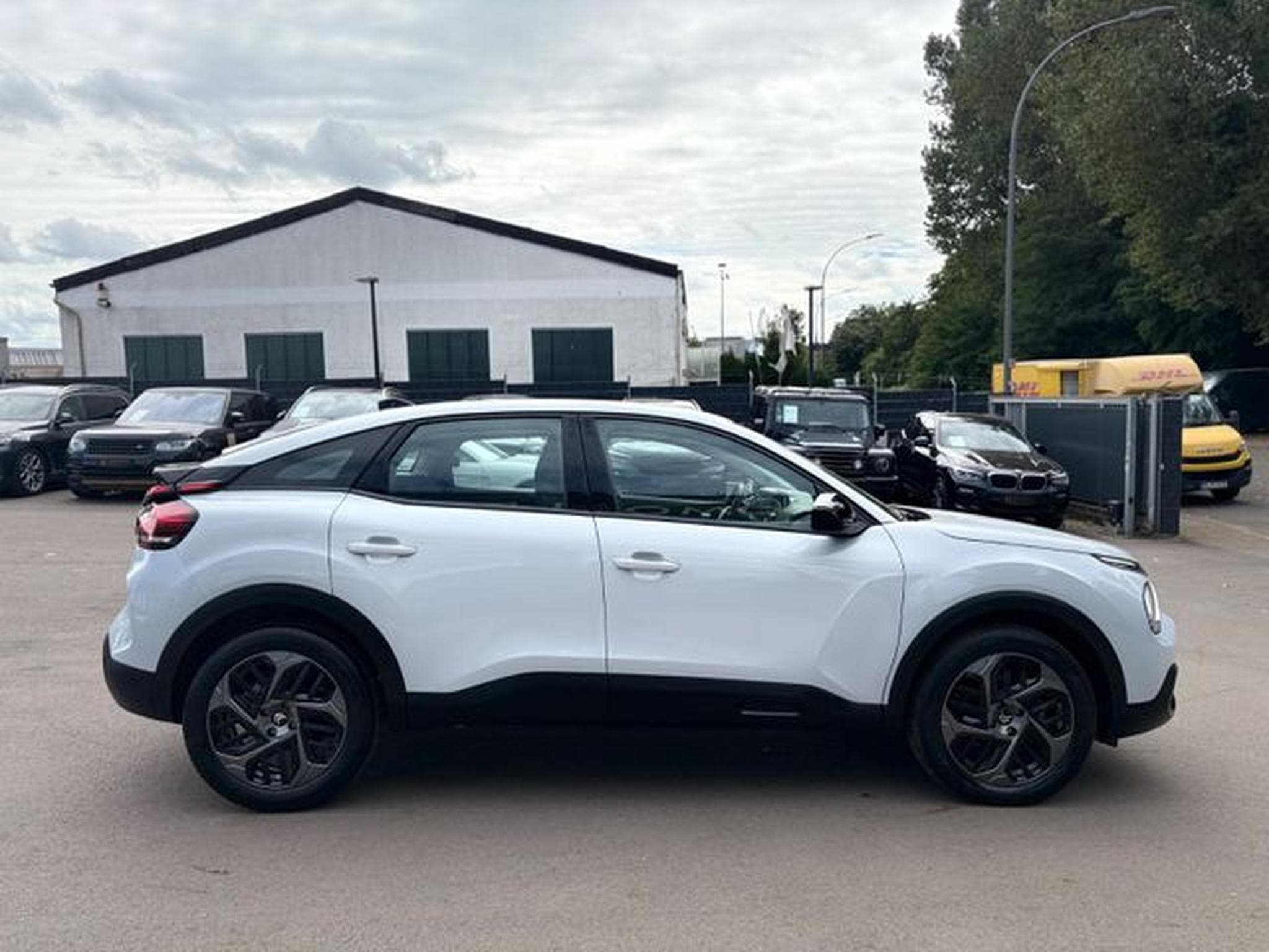 Citroën C4 C4 LIM*VOLL-LED*NAVI*PDC*DESIGN RAD*TOP (2024) - Foto 12