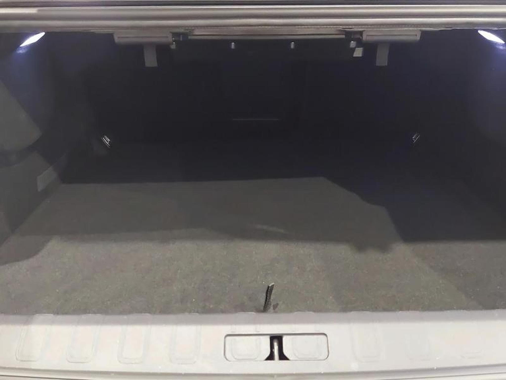 DS Automobiles DS9 E-Tense Performance Line + (2022) - Foto 20