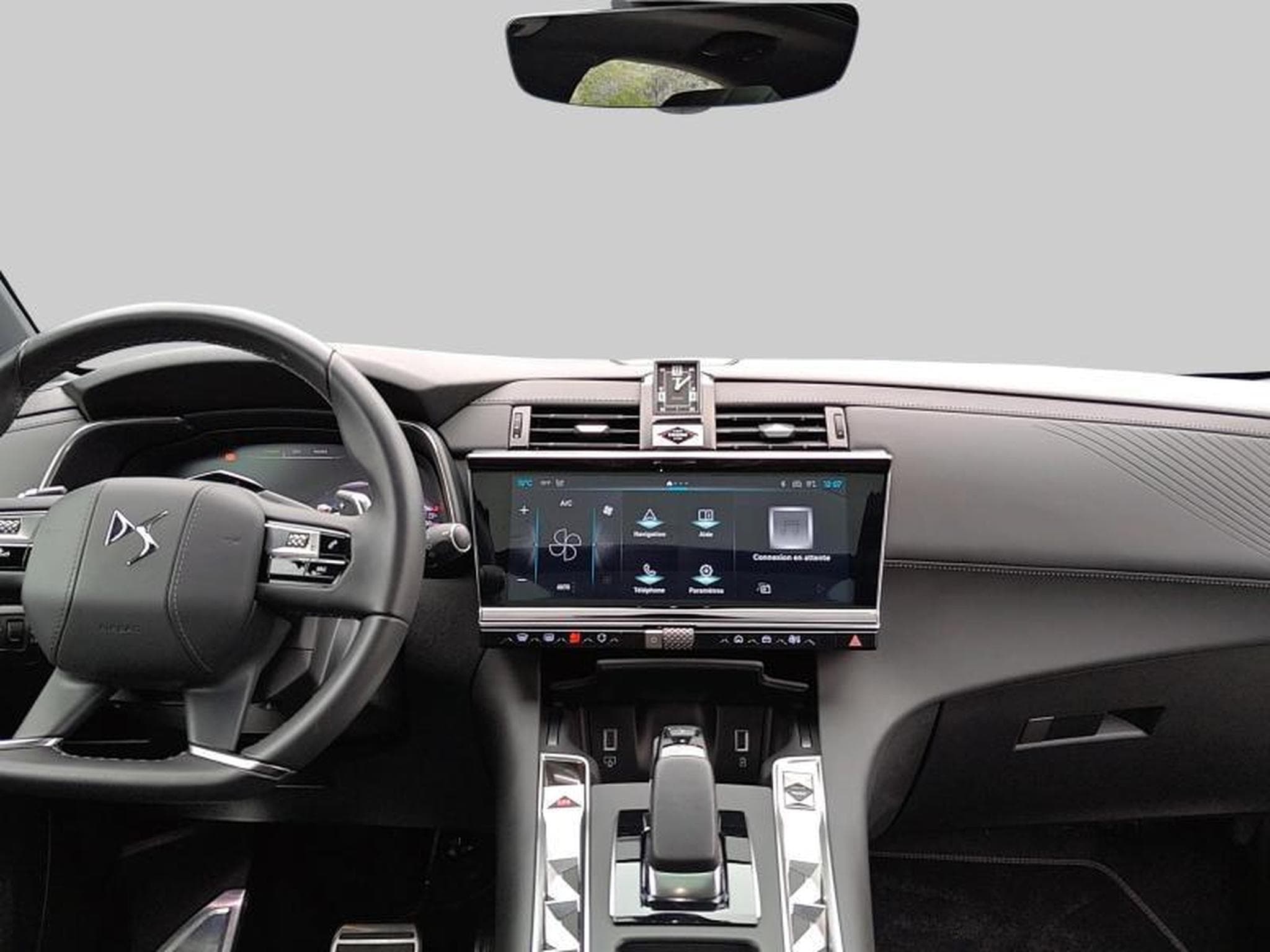 DS Automobiles DS7 E-Tense 300 Opera (2023) - Foto 13