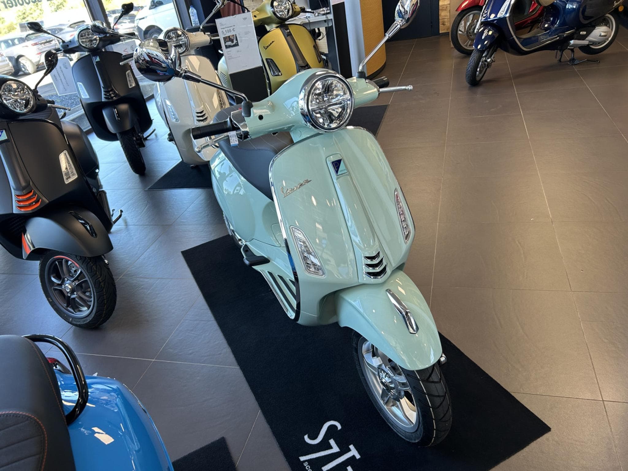Vespa Primavera (2026) - Photo 2