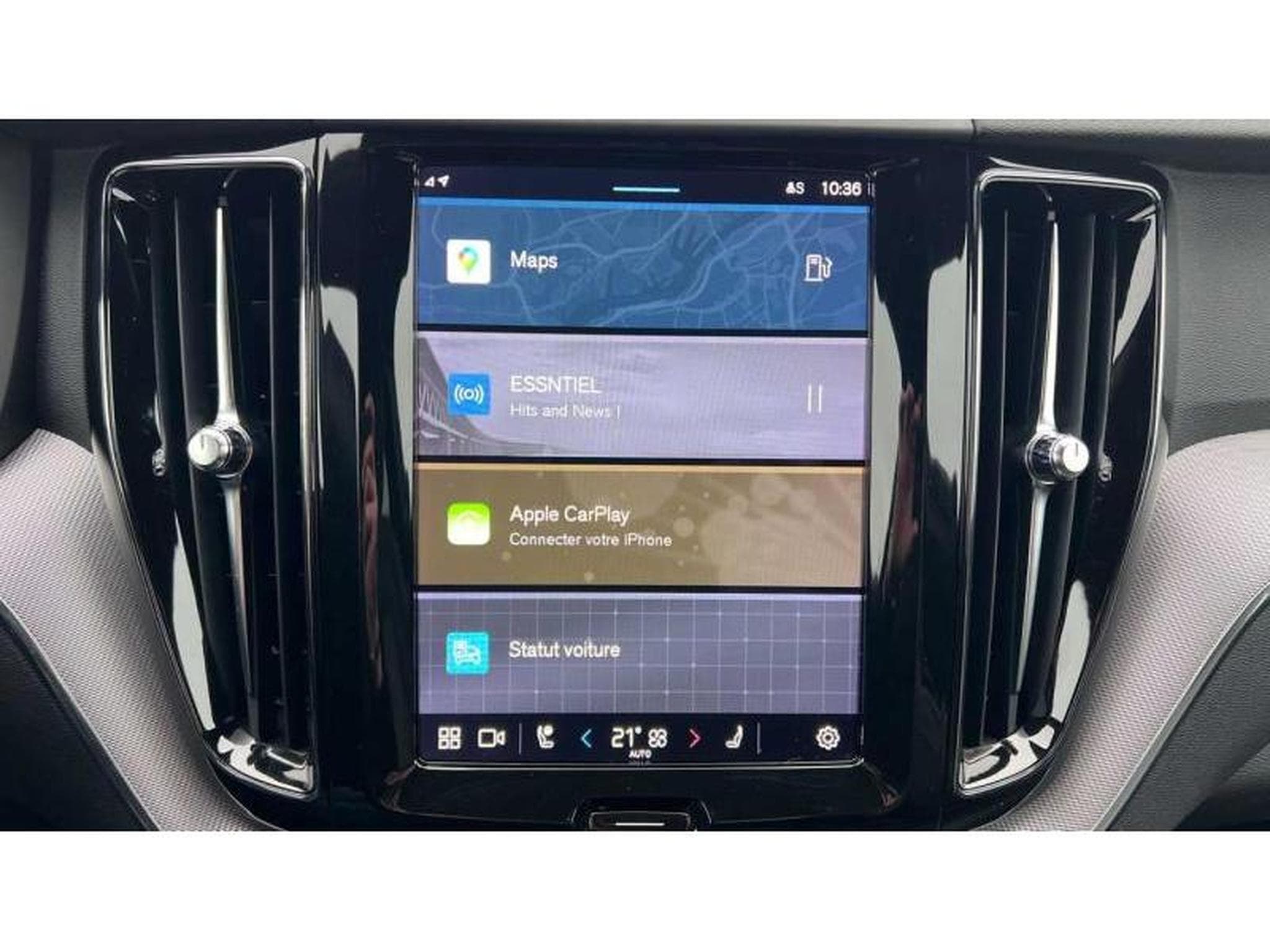 Volvo XC60 Plus Dark (2022) - Foto 11