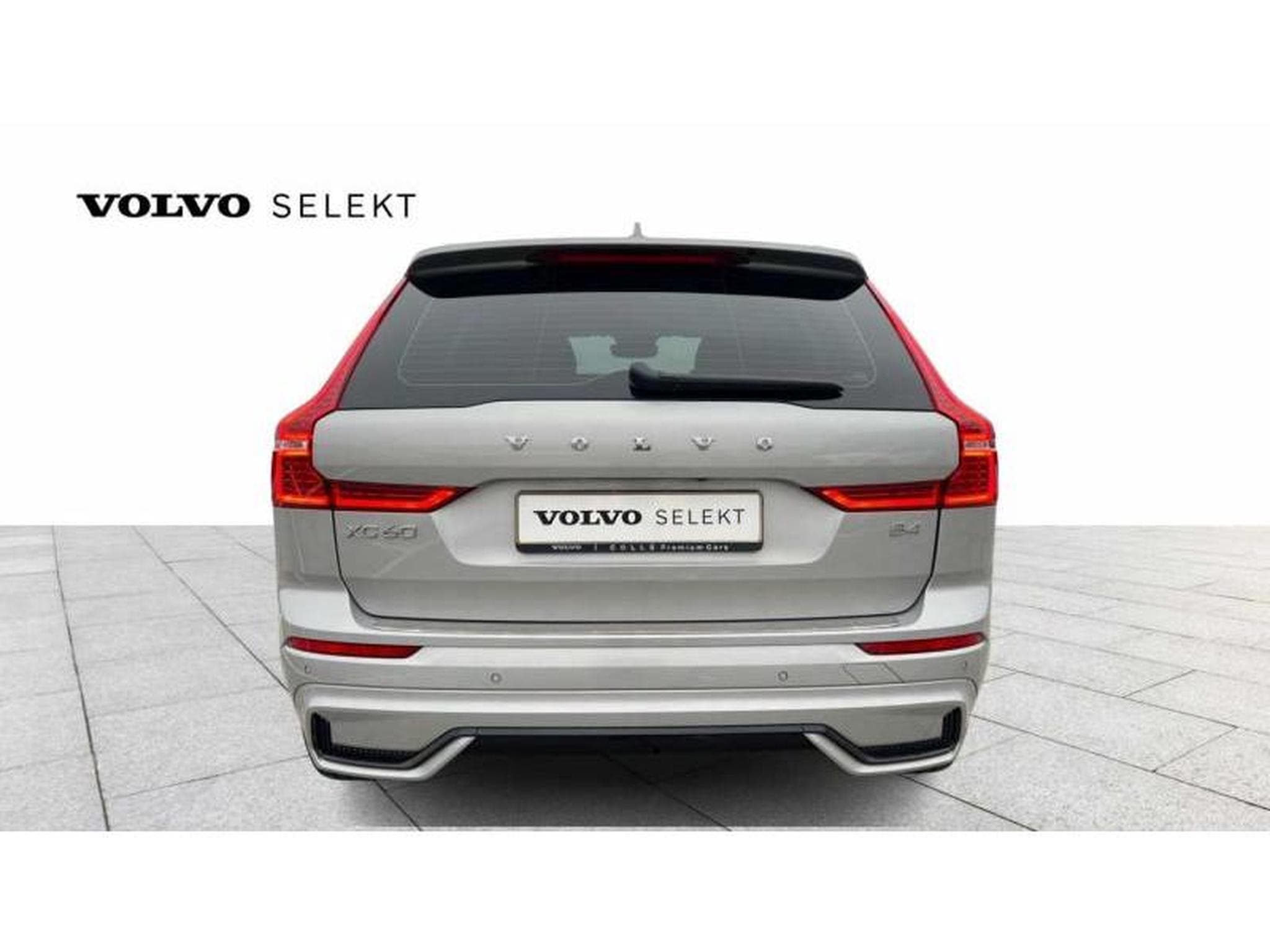 Volvo XC60 Plus Dark (2022) - Foto 4